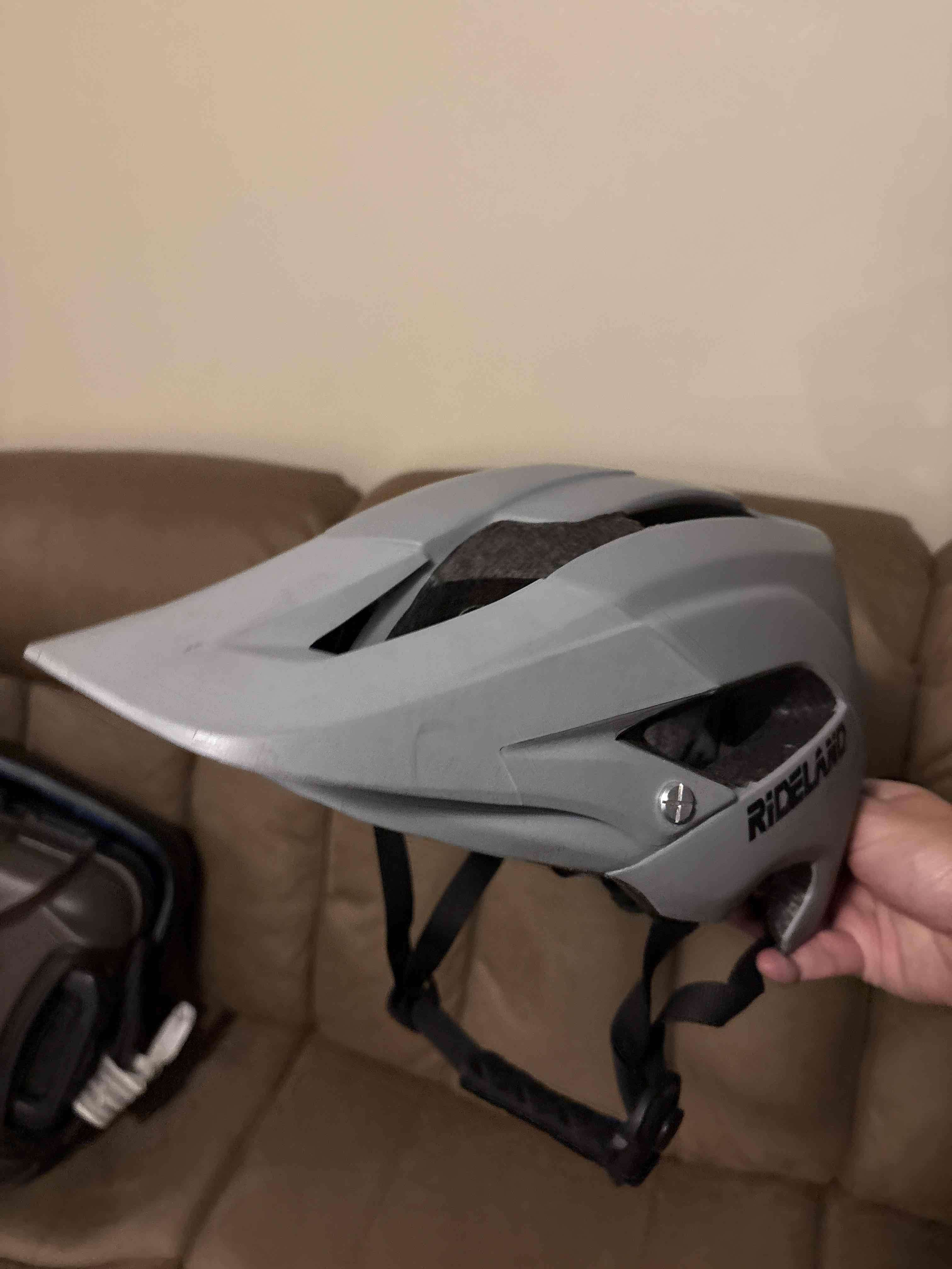 Casco ciclismo gris Rideland