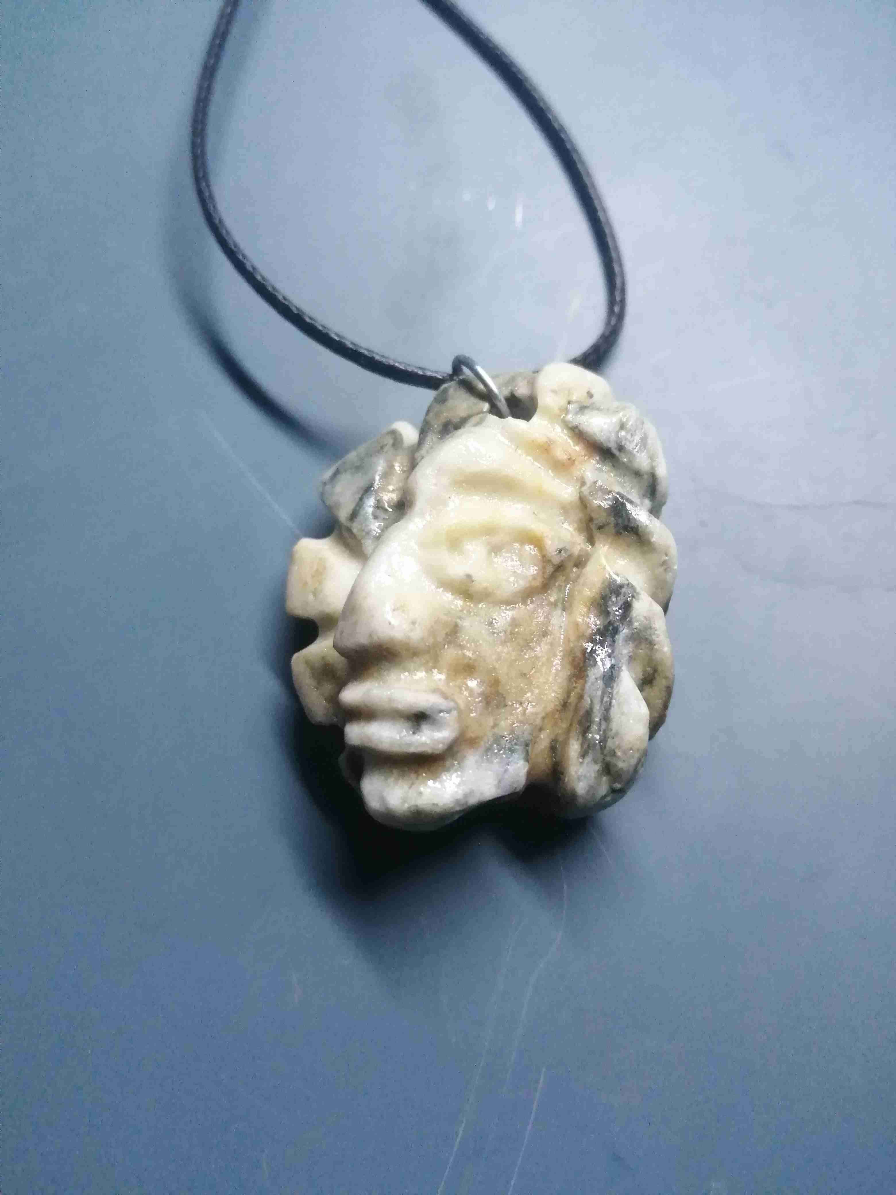 Colgante con collar negro de piedra magallanica - miniatura 4