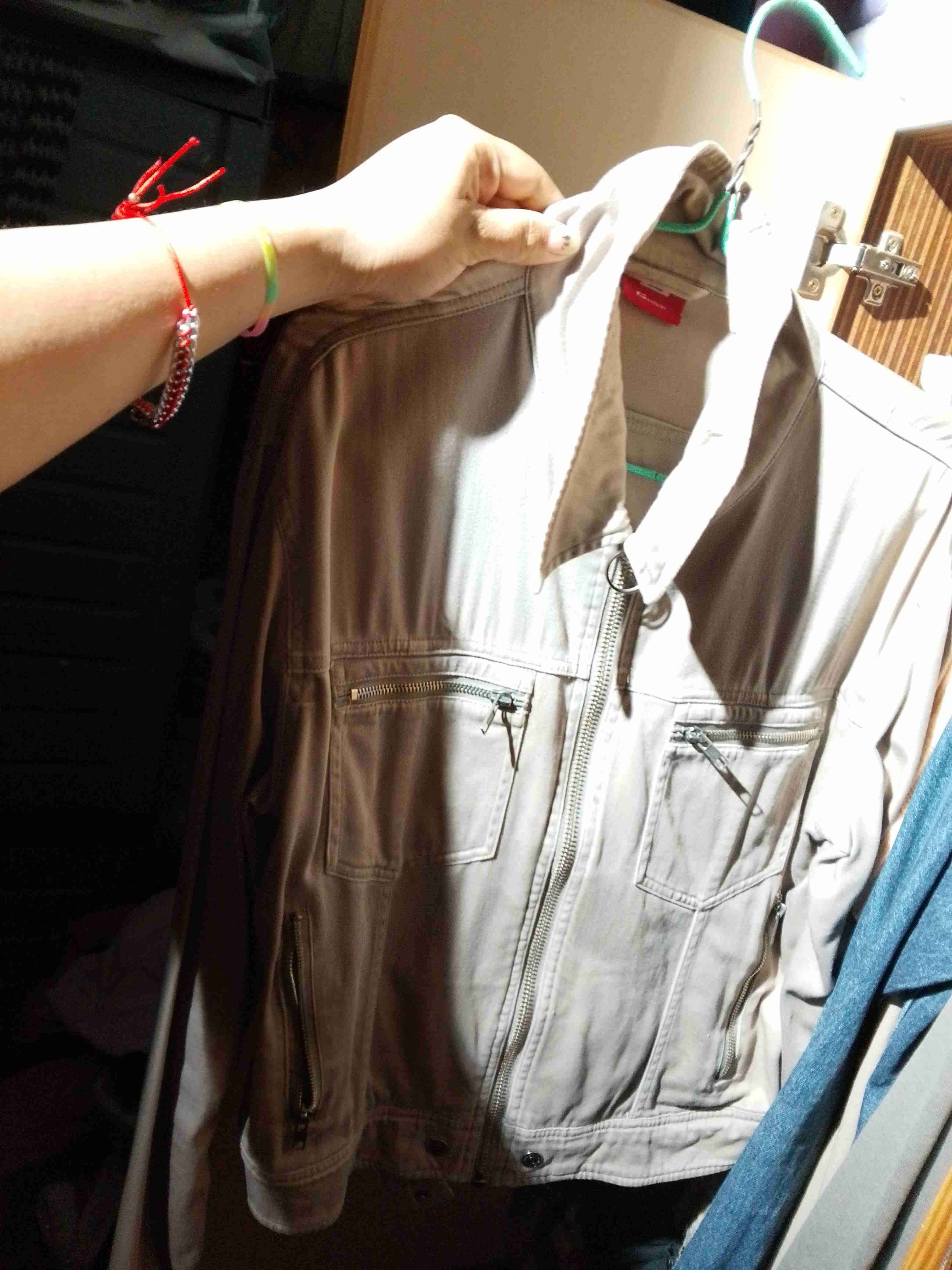 Chaqueta beige unisex con cierre - miniatura 3