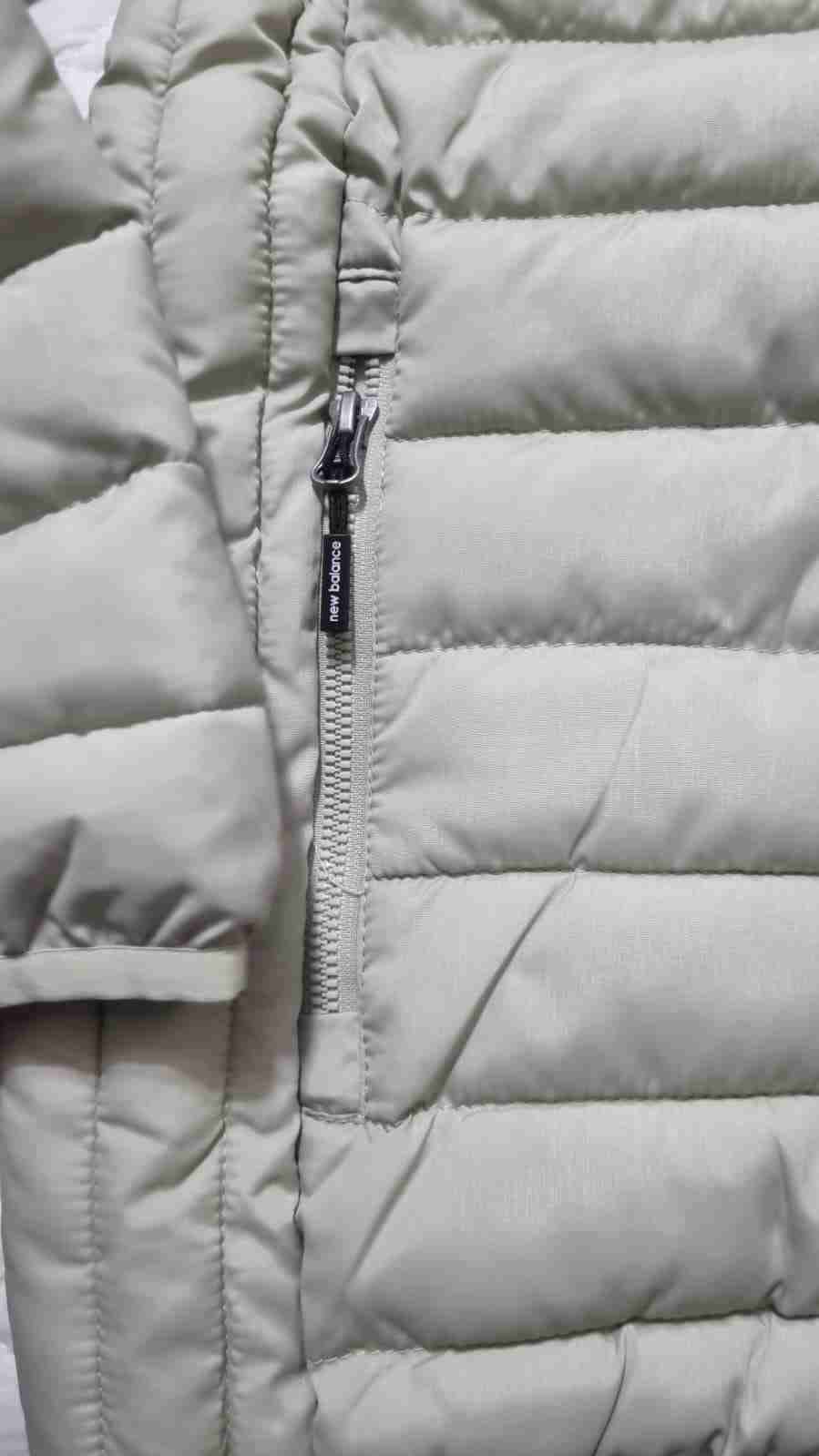 Parka acolchada verde oliva NUEVA - miniatura 2