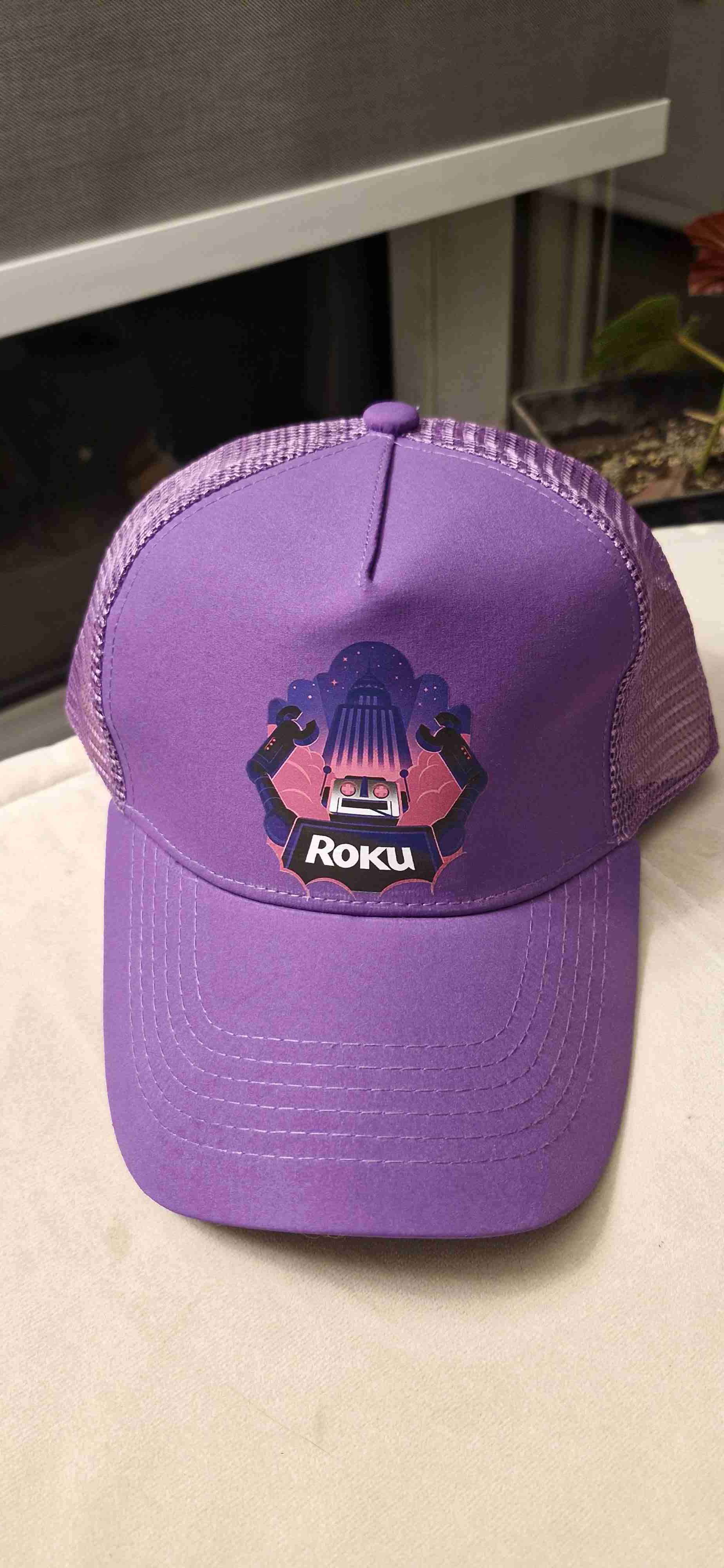 Gorra morada con gráfico Roku - miniatura 2