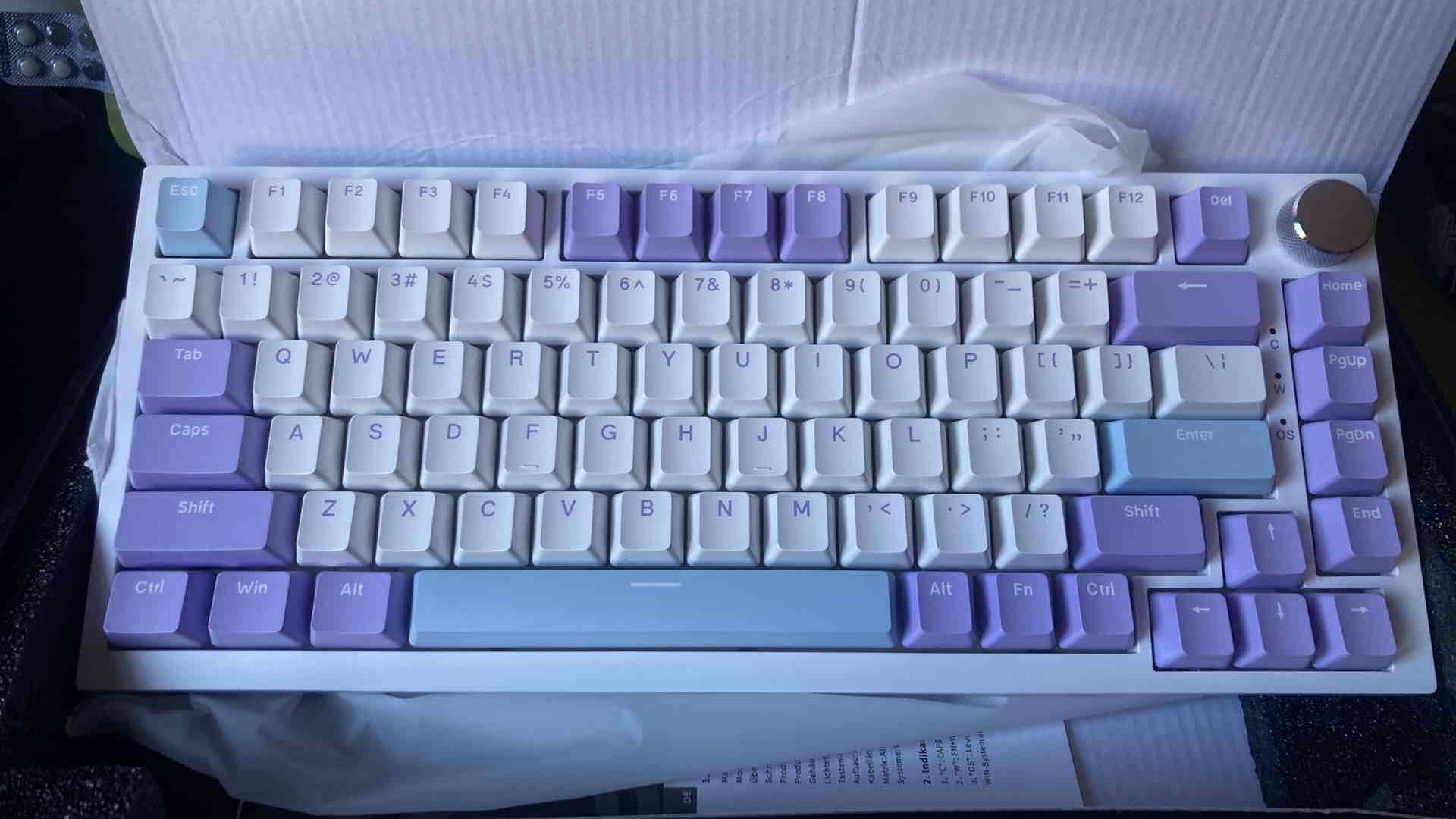 Teclado mecánico AJAZZ AK820 - miniatura 1