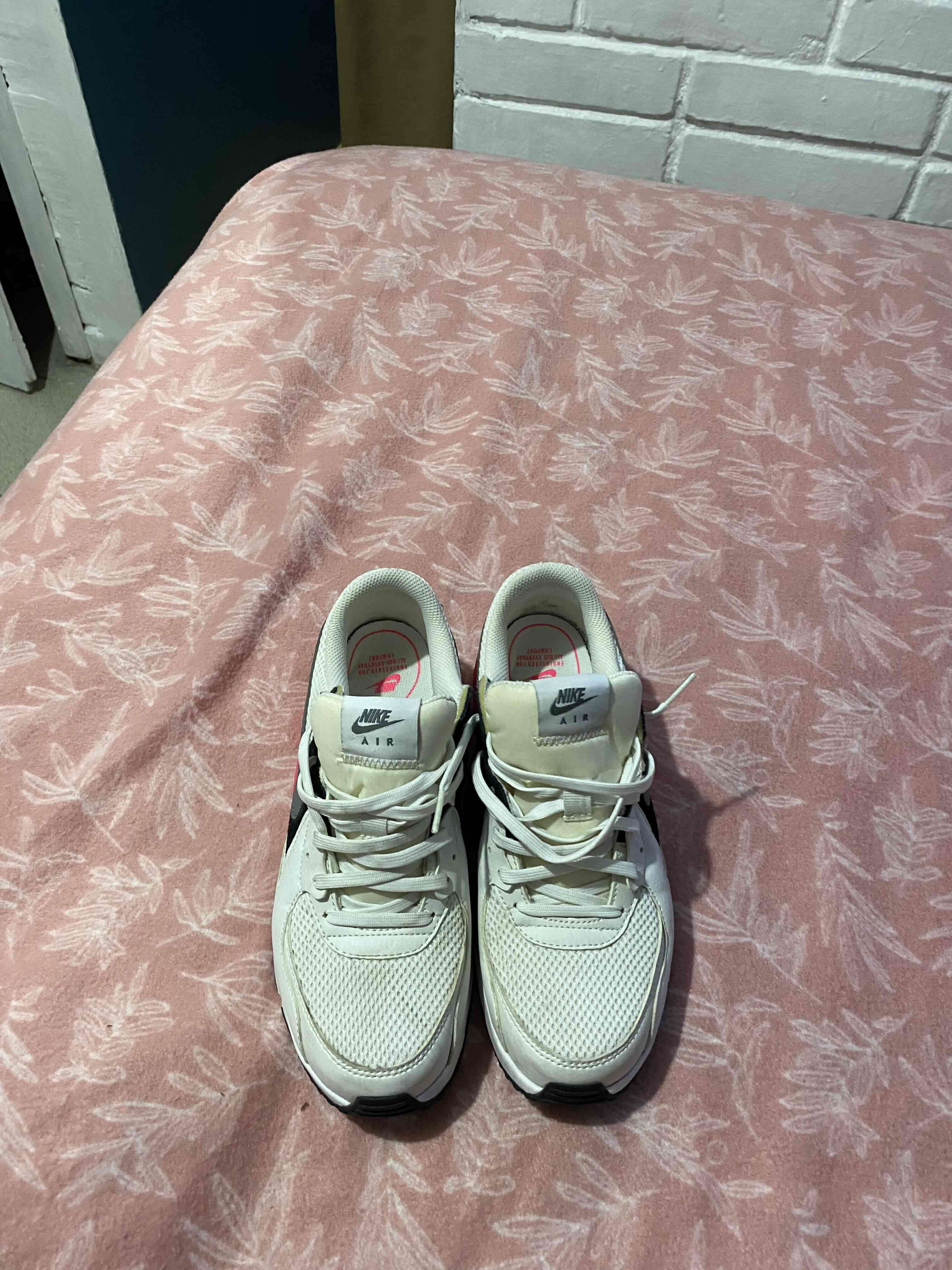 Zapatillas Nike Air Max blancas y rosas - miniatura 4