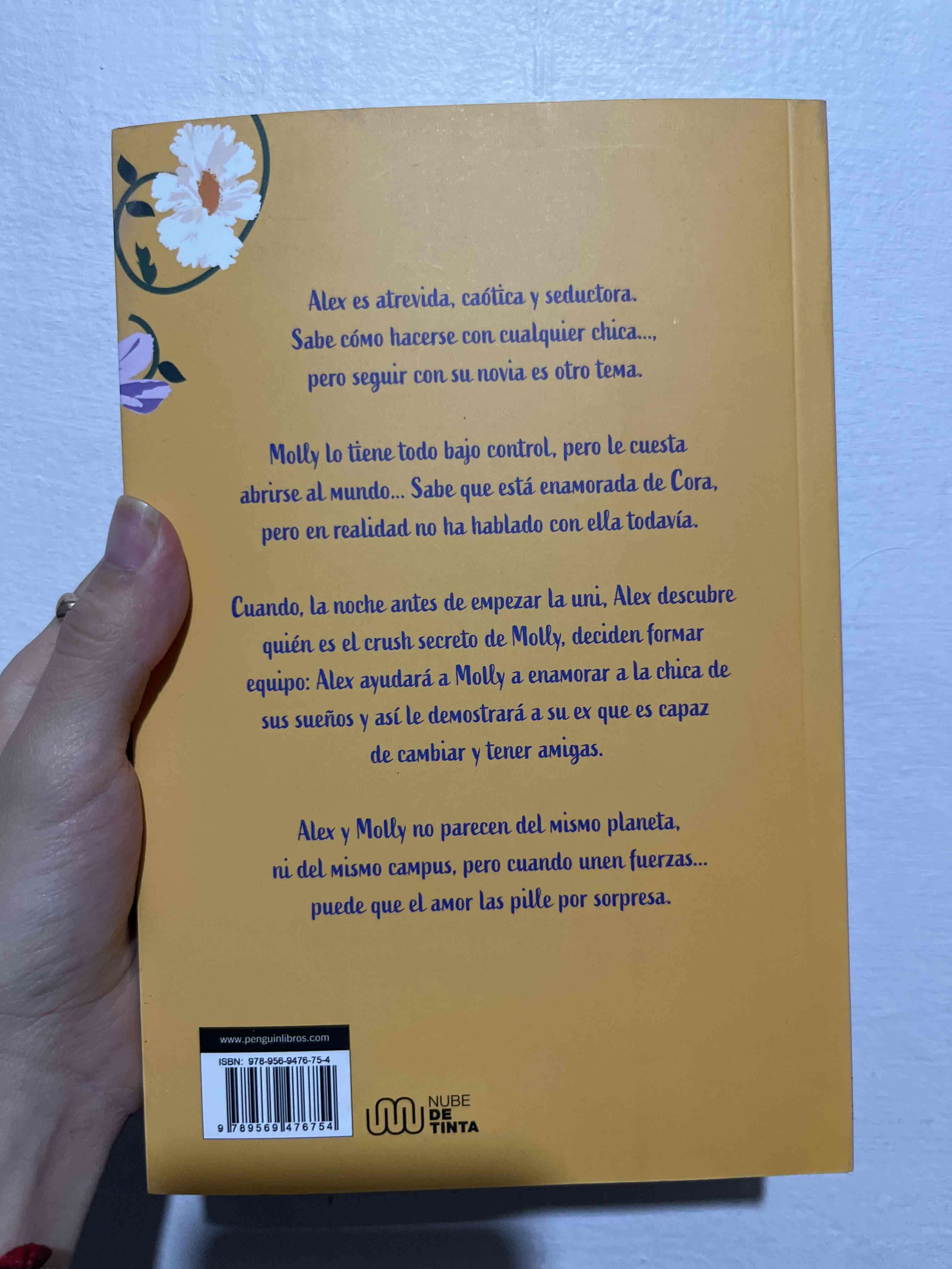 Libro 'Chica conoce chica' - miniatura 2