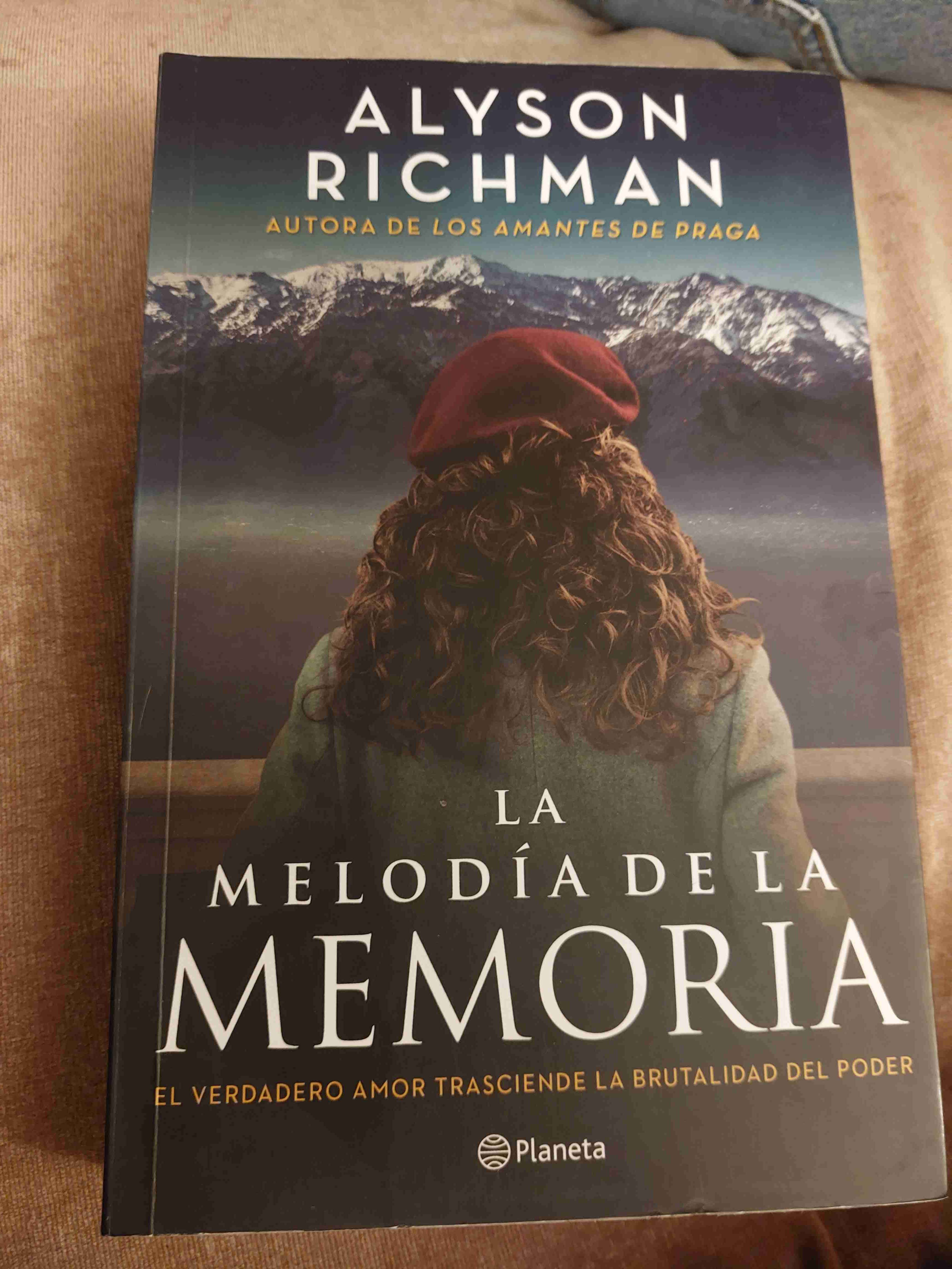 Libro 'La melodía de la memoria' - miniatura 1