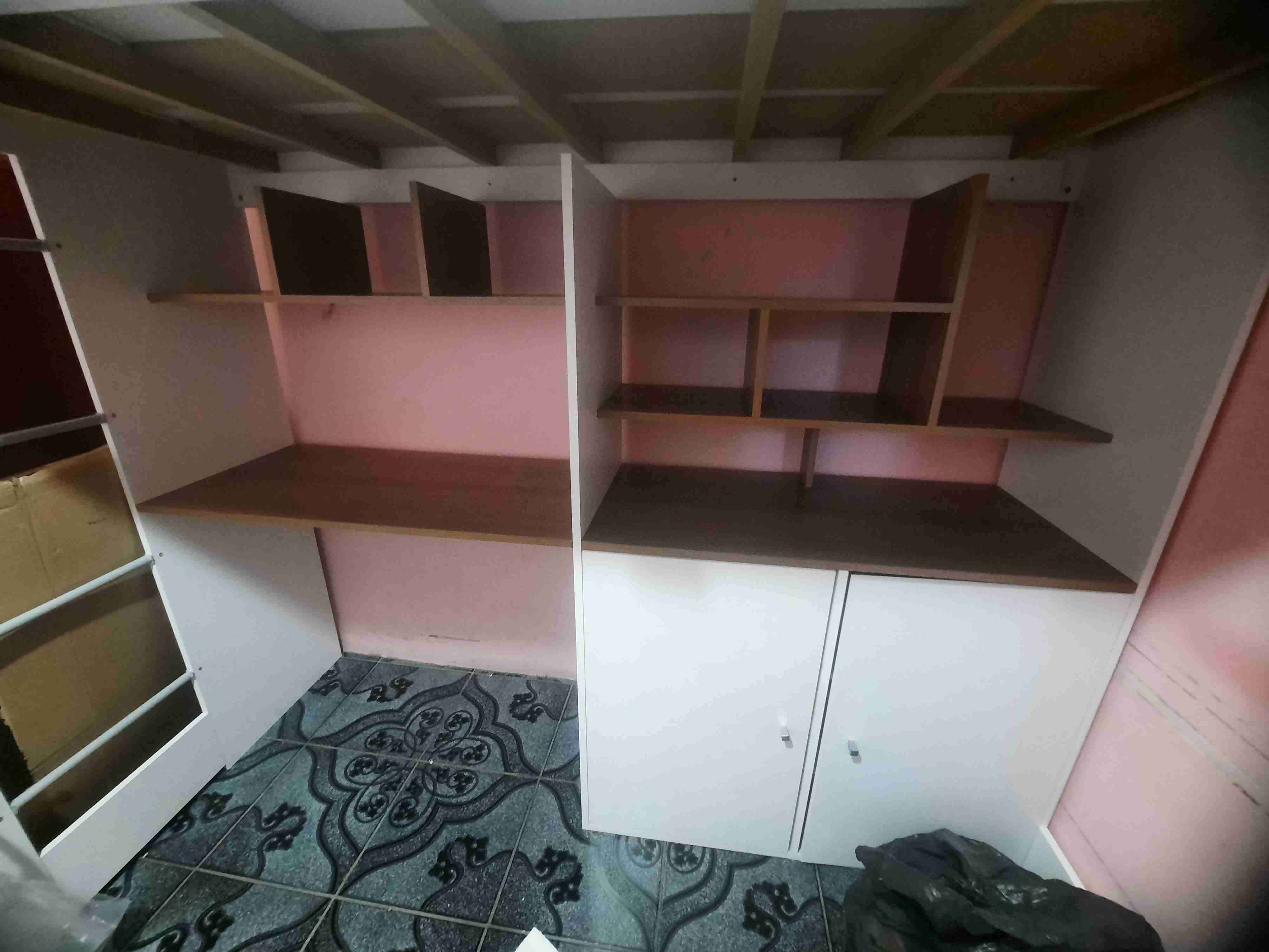 Camarote blanco con escritorio - miniatura 3