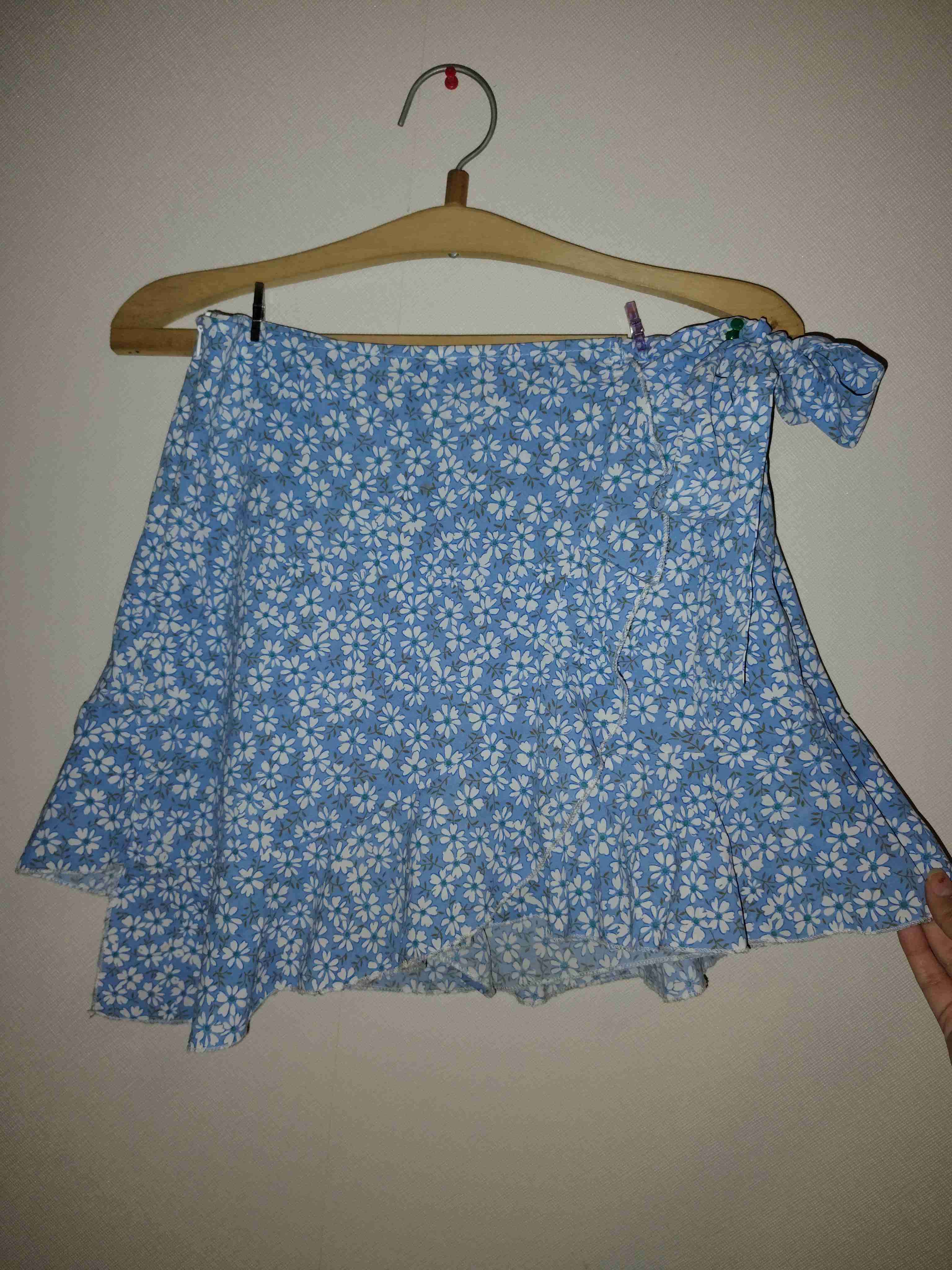 Falda azul con short - miniatura 1