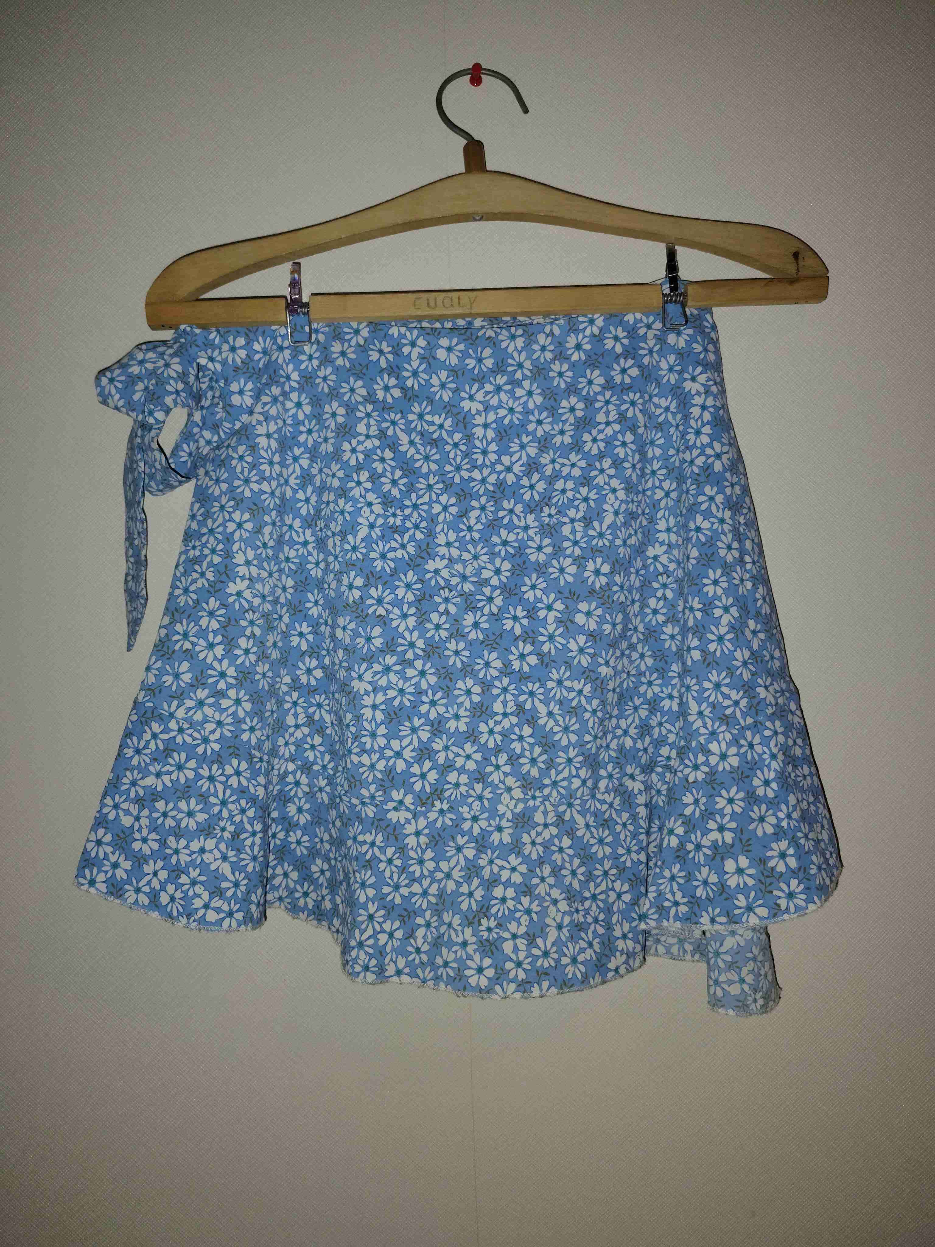Falda azul con short - miniatura 2