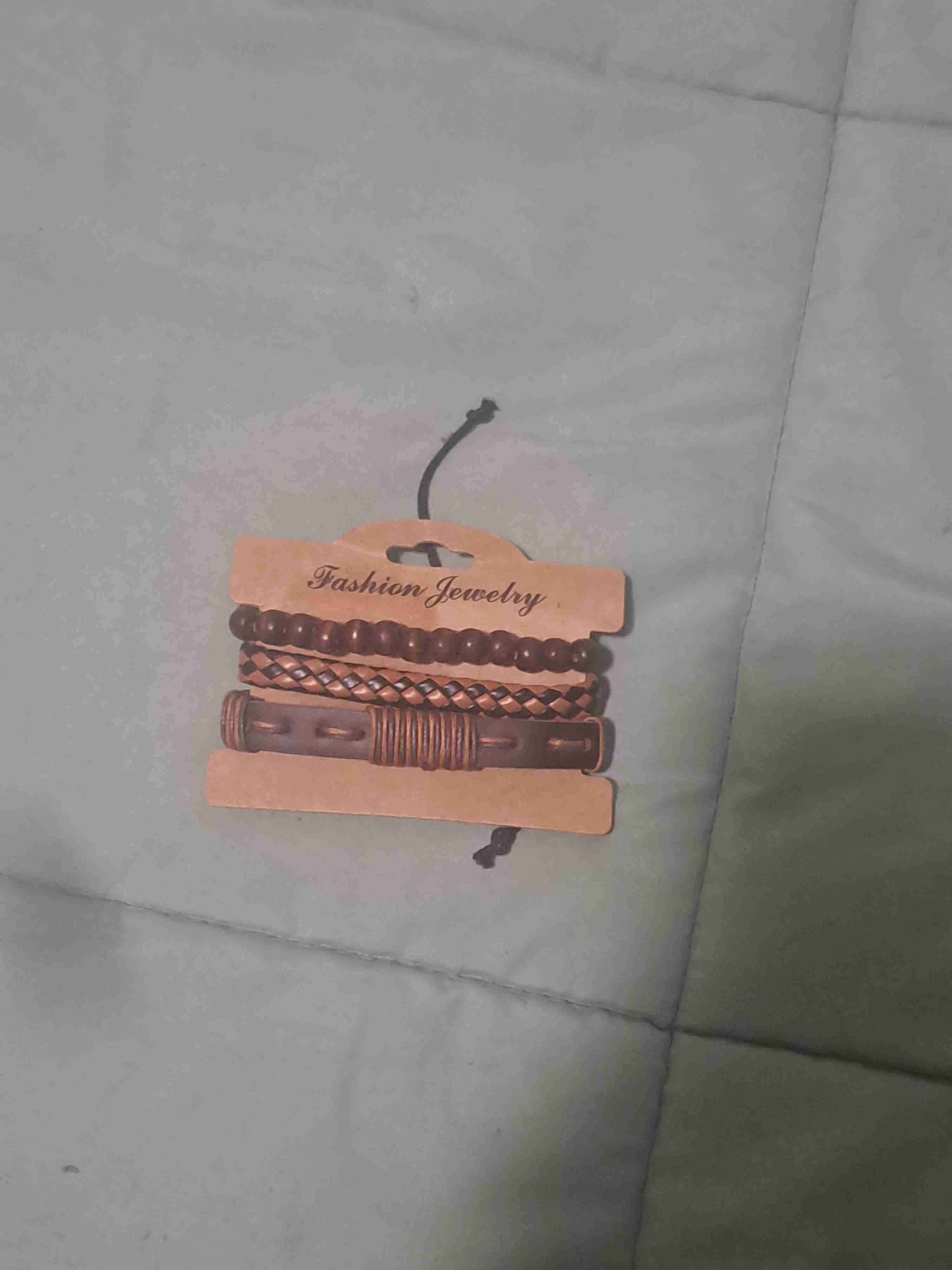 Set de pulseras de cuero marrón