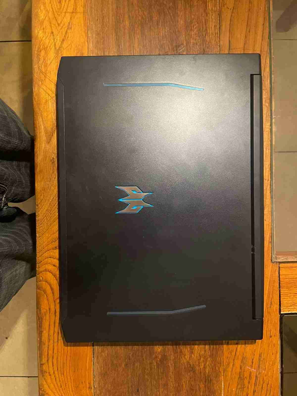 Laptop HP Predator sense helios 300 - miniatura 4