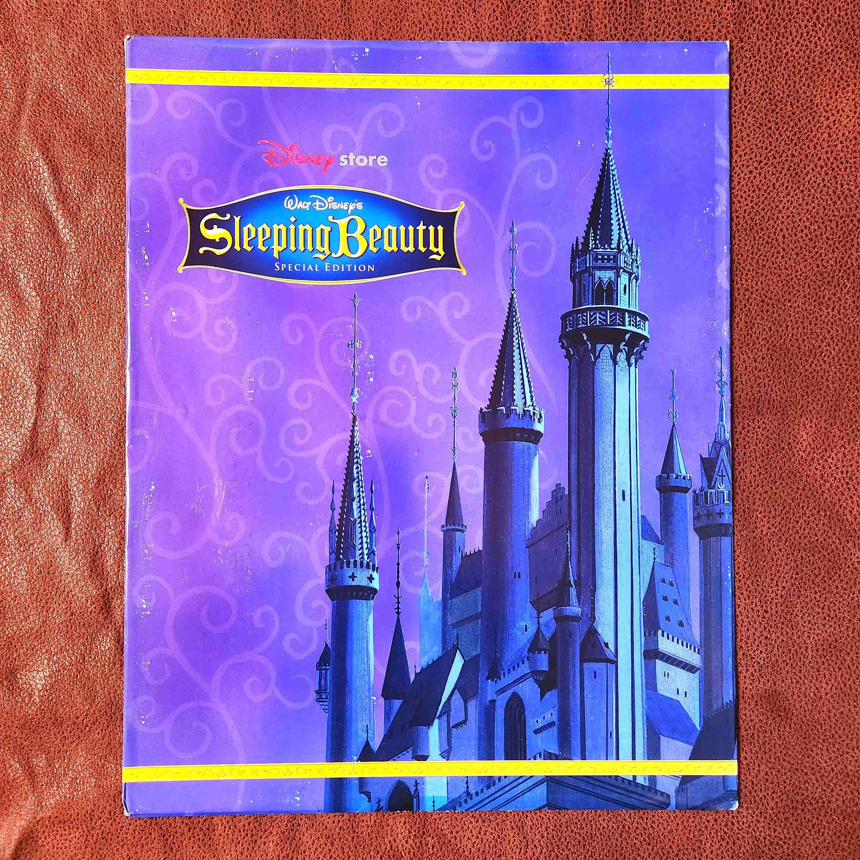 LITOGRAFIA EDICIÓN ESPECIAL BELLA DURMIENTE 💤👸🏼🧚‍♂️🧚🏽‍♀️🧚🏼 - miniatura 2