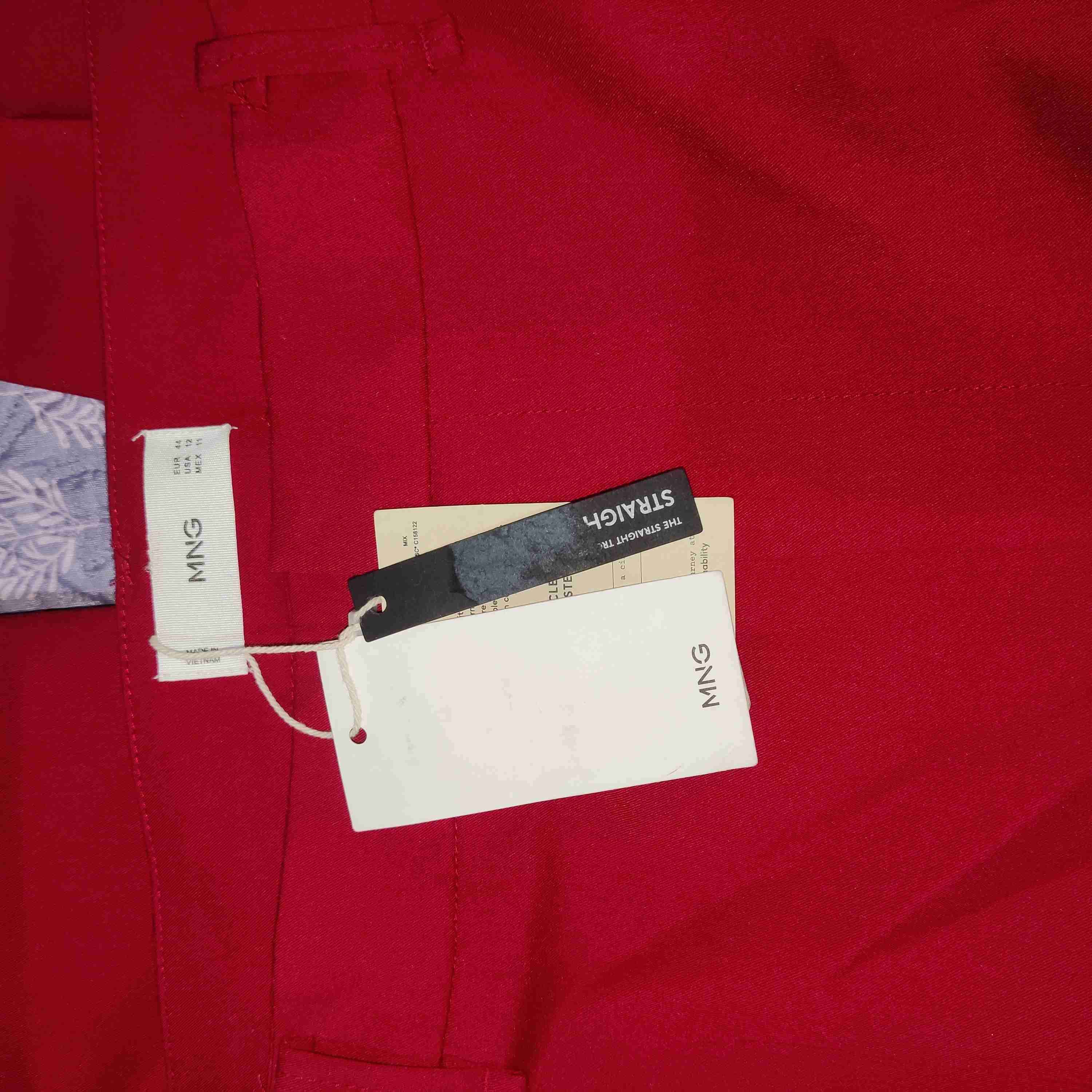 Pantalones rojos nuevos - miniatura 3