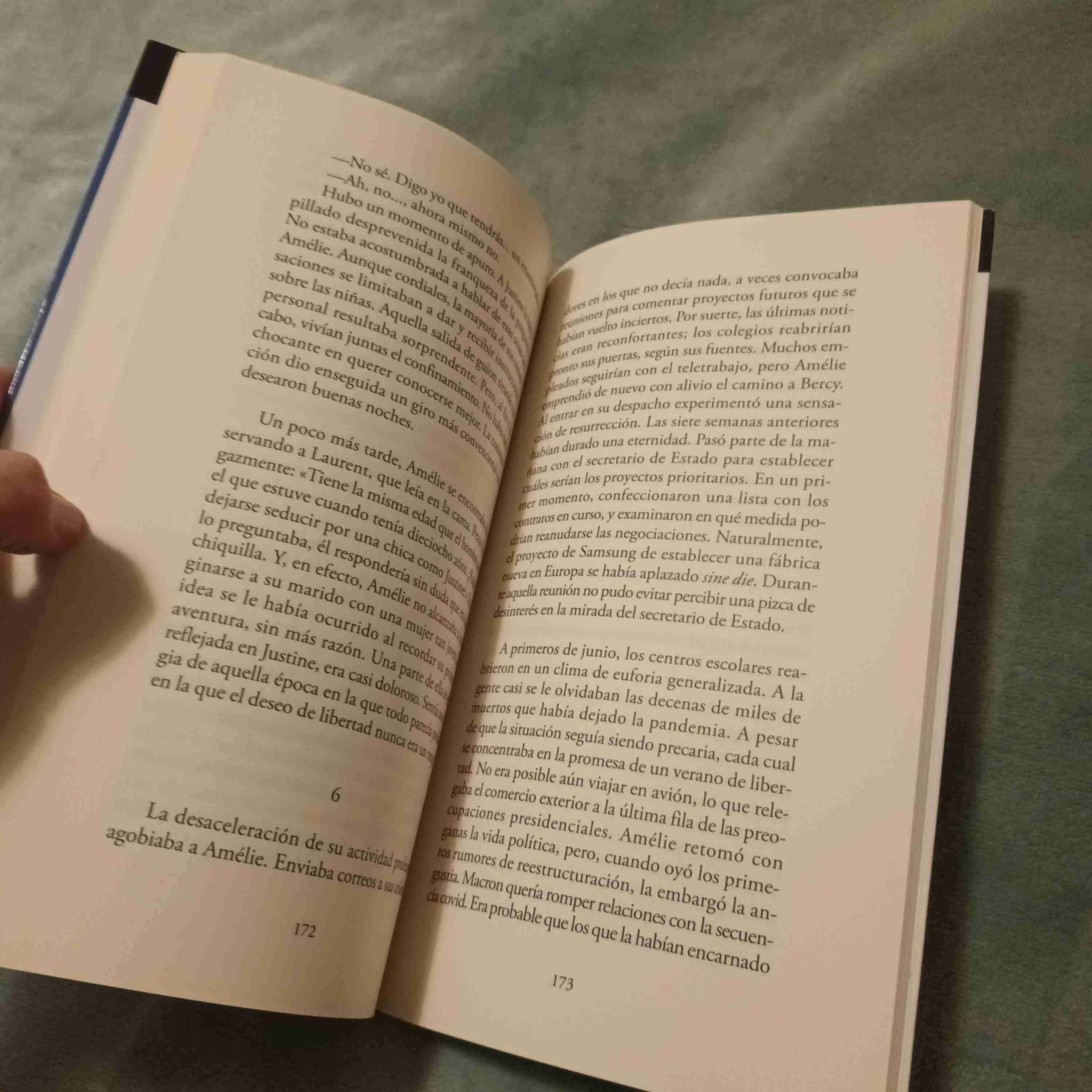 Libro 'La vida feliz' de Foenkinos - miniatura 3