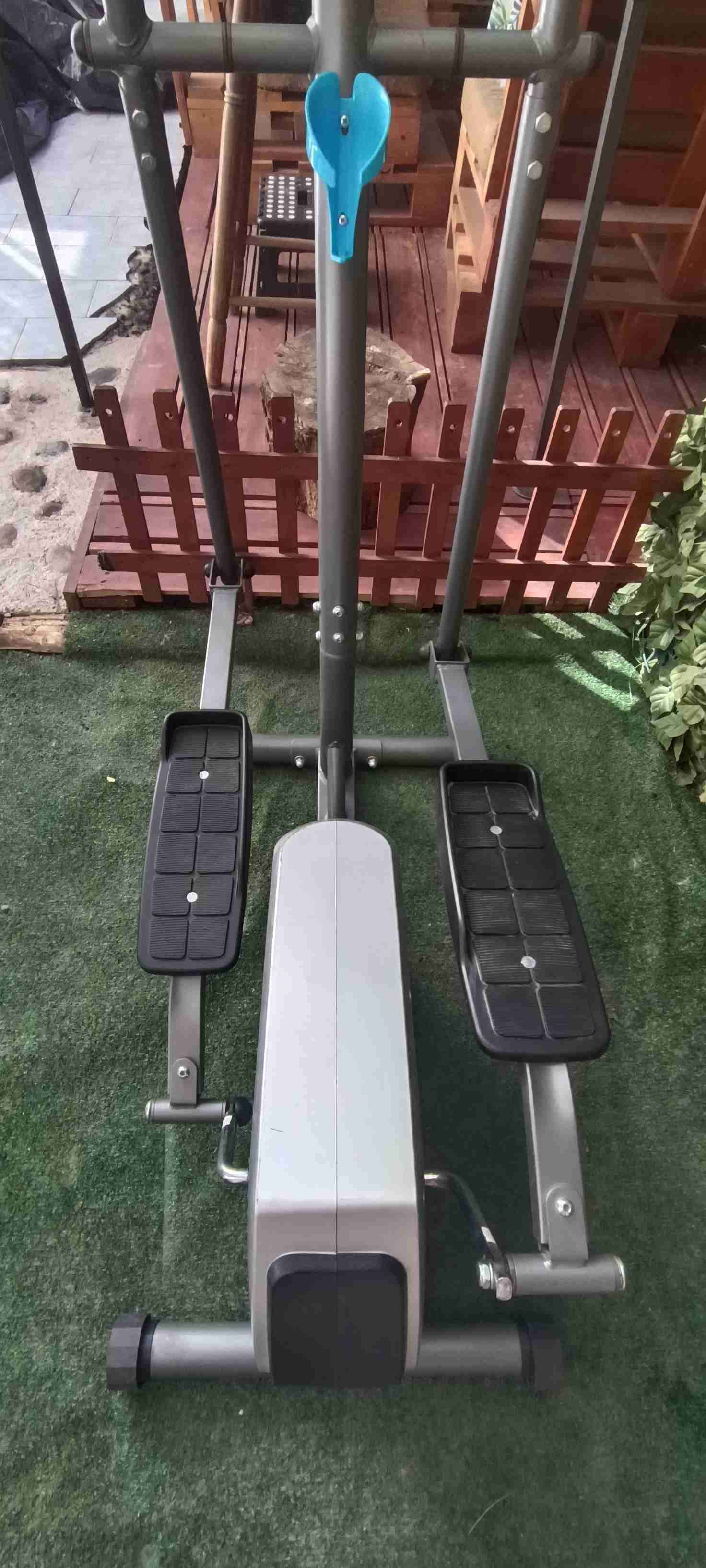 Elíptica Ultimate Fitness negra - miniatura 5