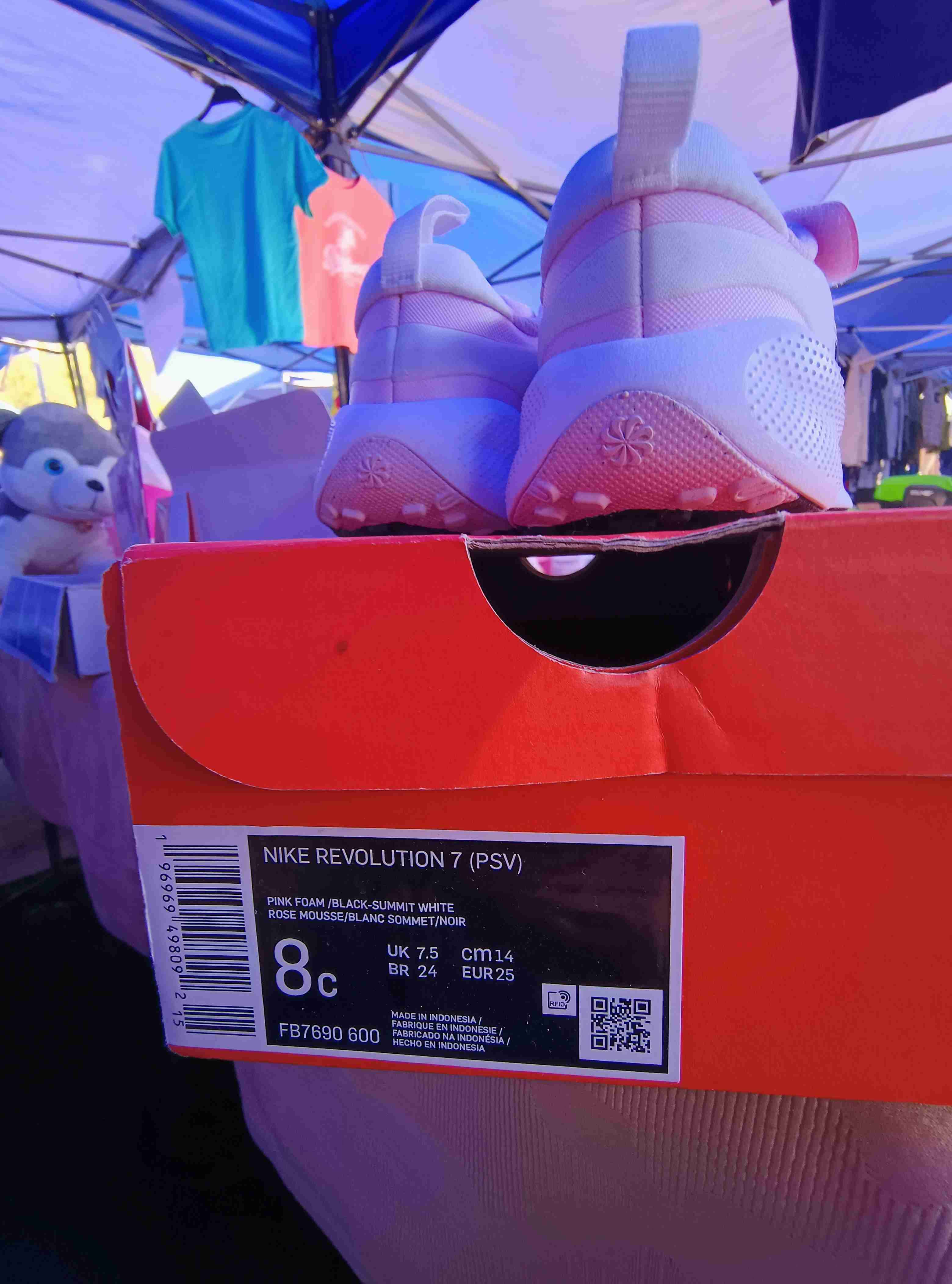 Zapatillas Nike deportivas rosas para niña - miniatura 4