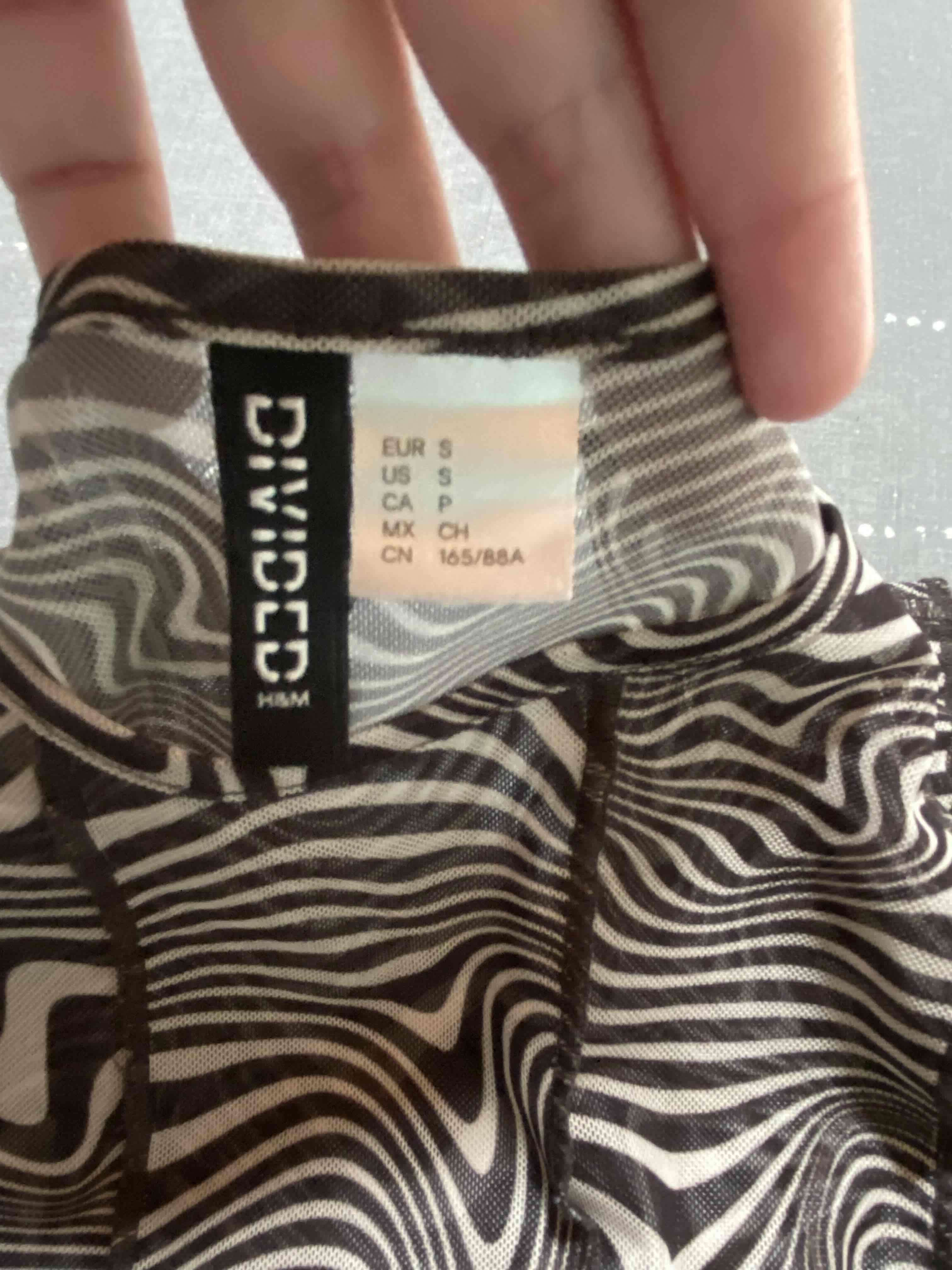 Polera semi transparente h&m - miniatura 2