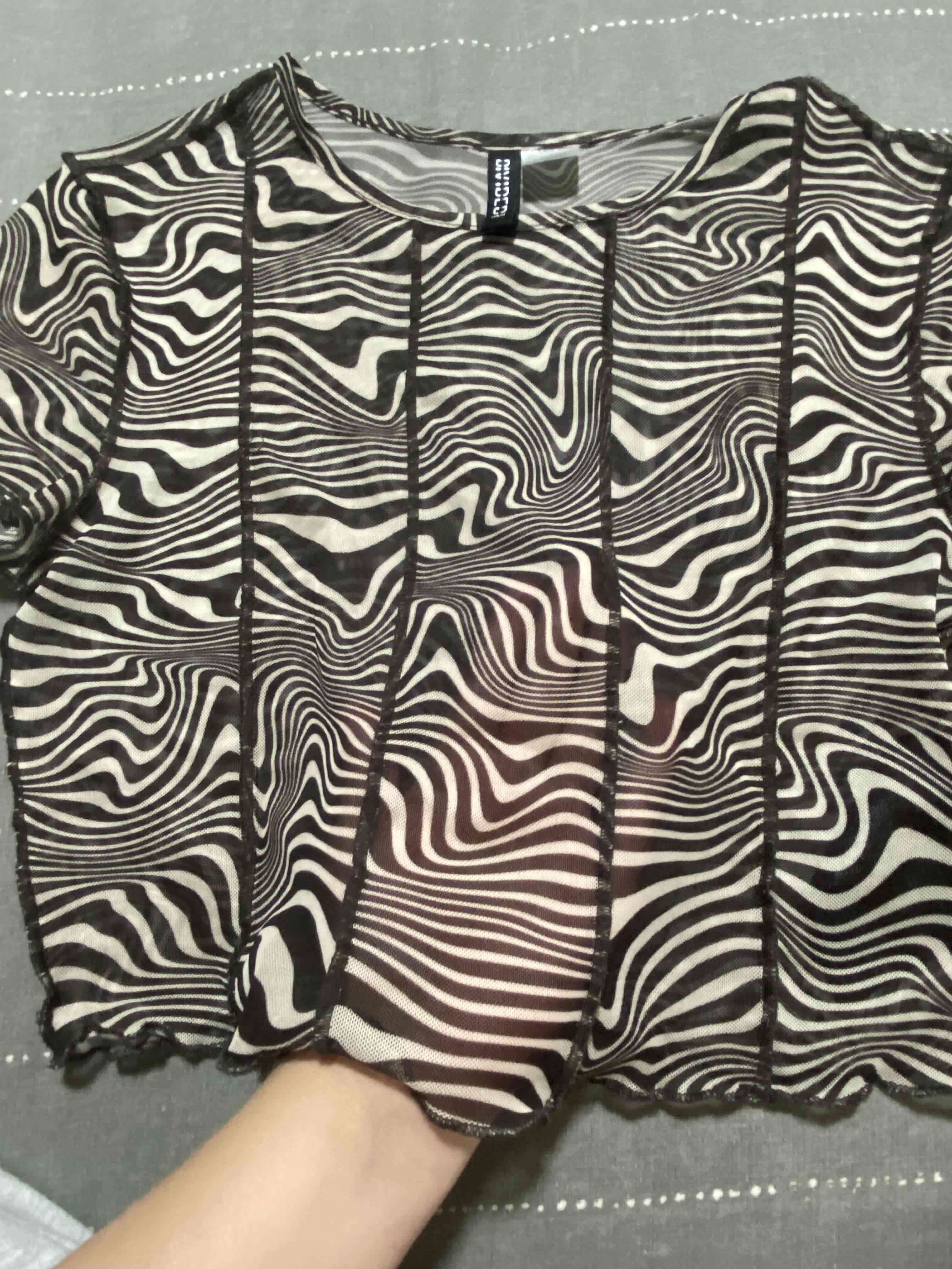 Polera semi transparente h&m - miniatura 3