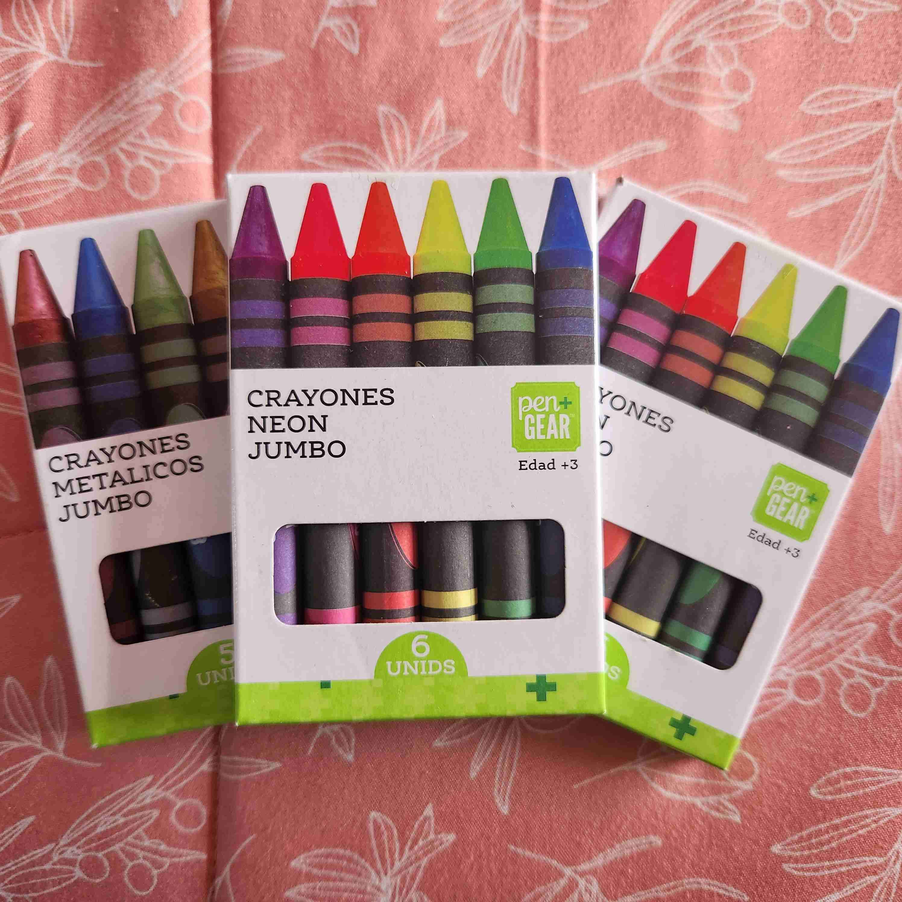 Variedad en lapices y crayones para los artistas - miniatura 3