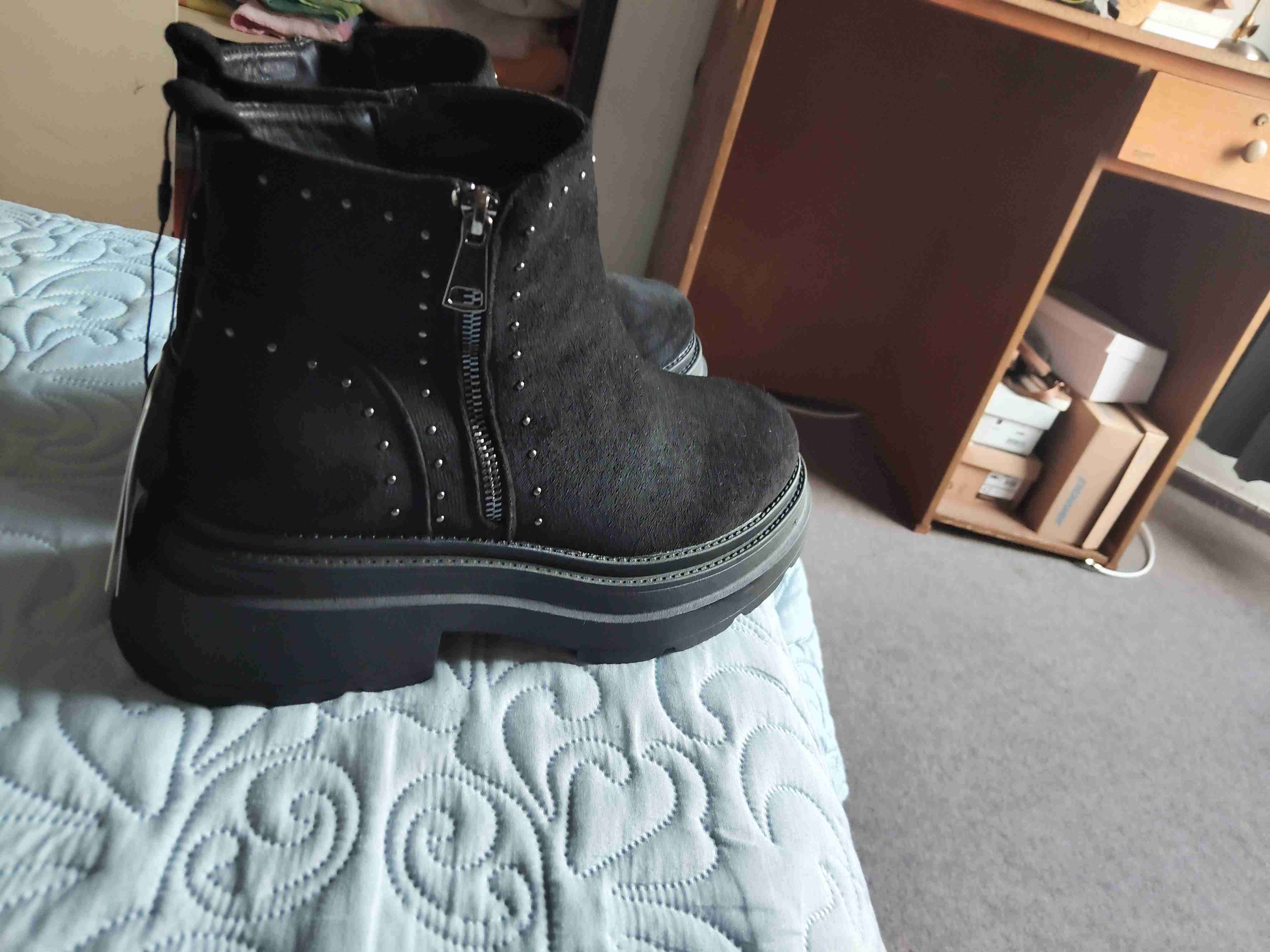 Botines negros nuevos - miniatura 3