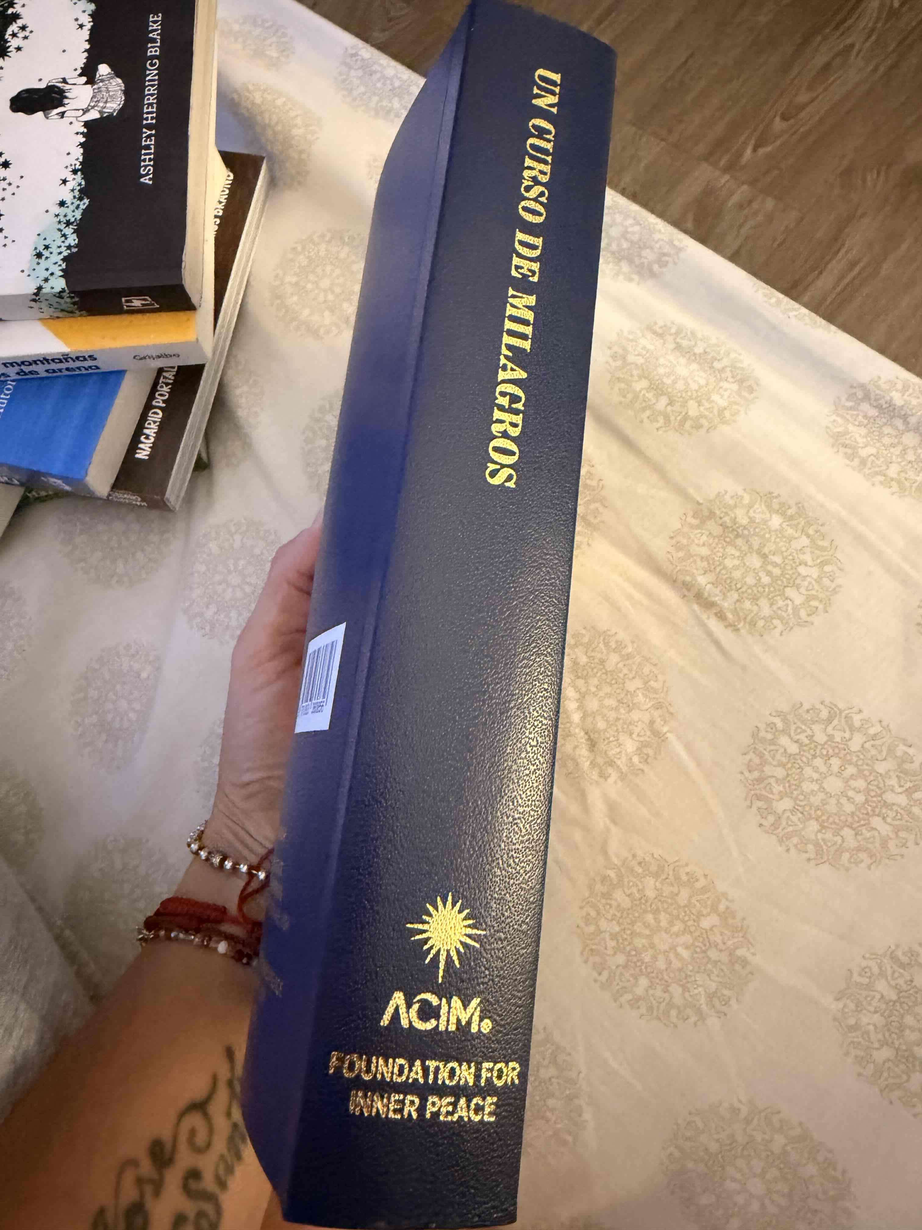 Un Curso de Milagros en español - miniatura 2