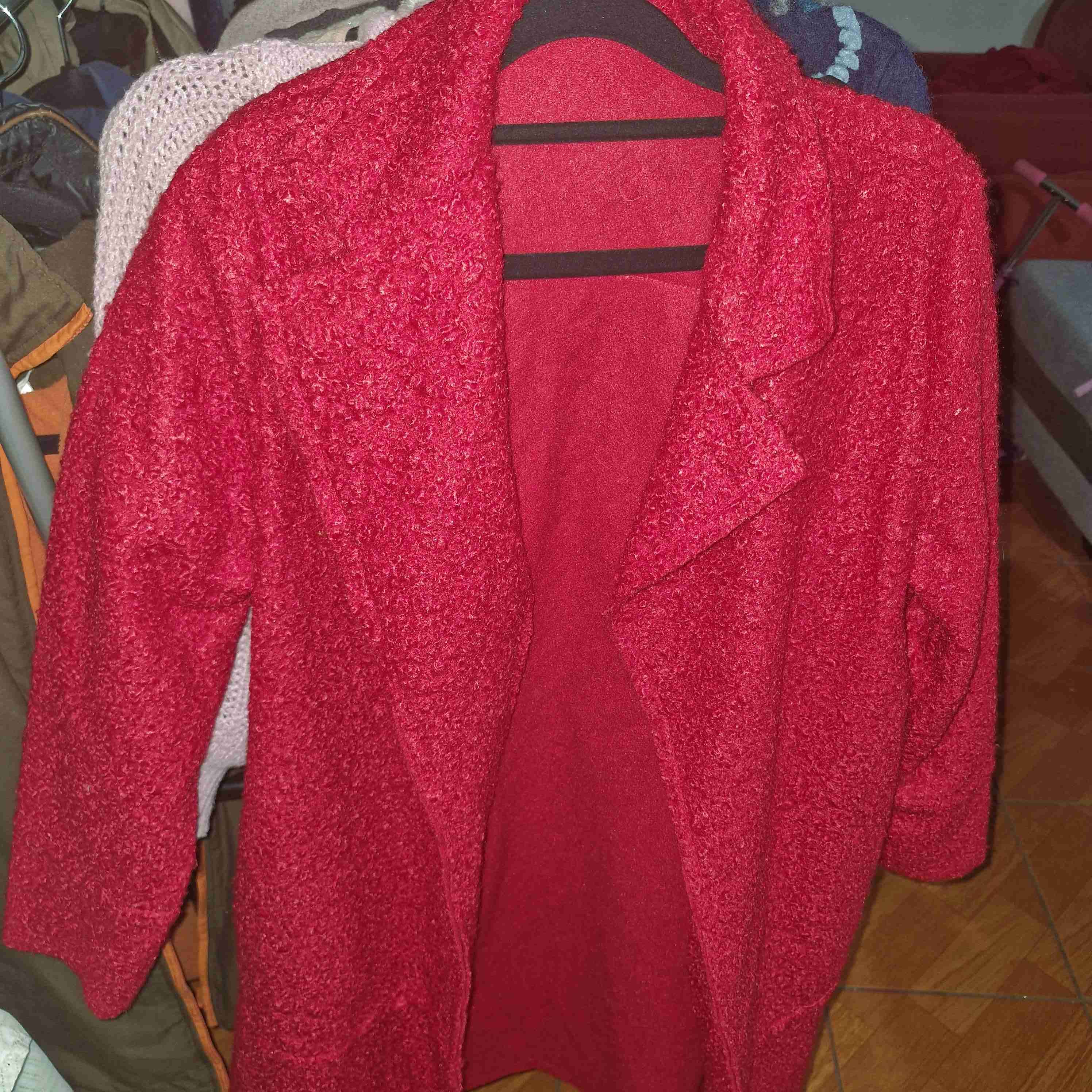 Abrigo rojo de lana - miniatura 2