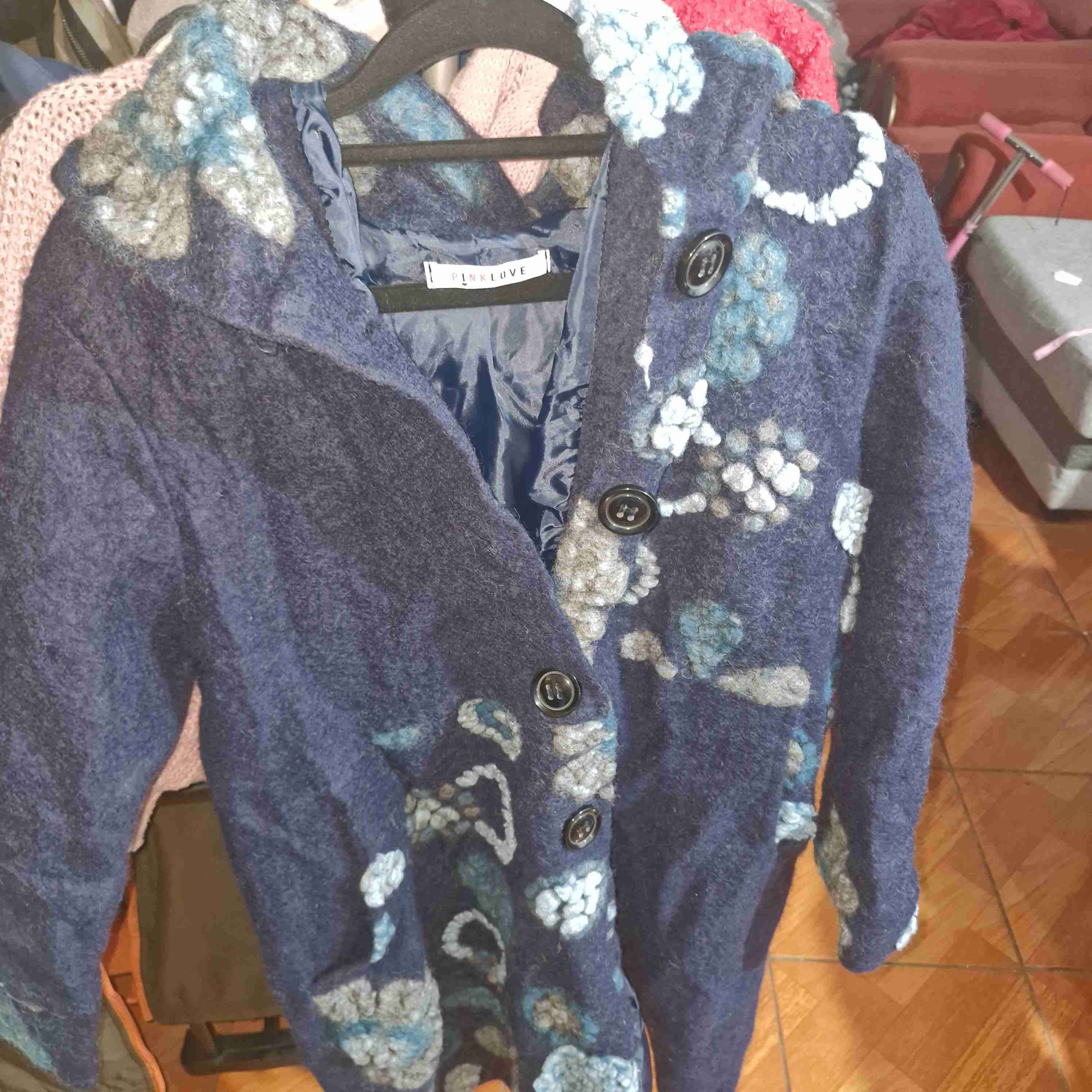 Abrigo floral azul con capucha - miniatura 2