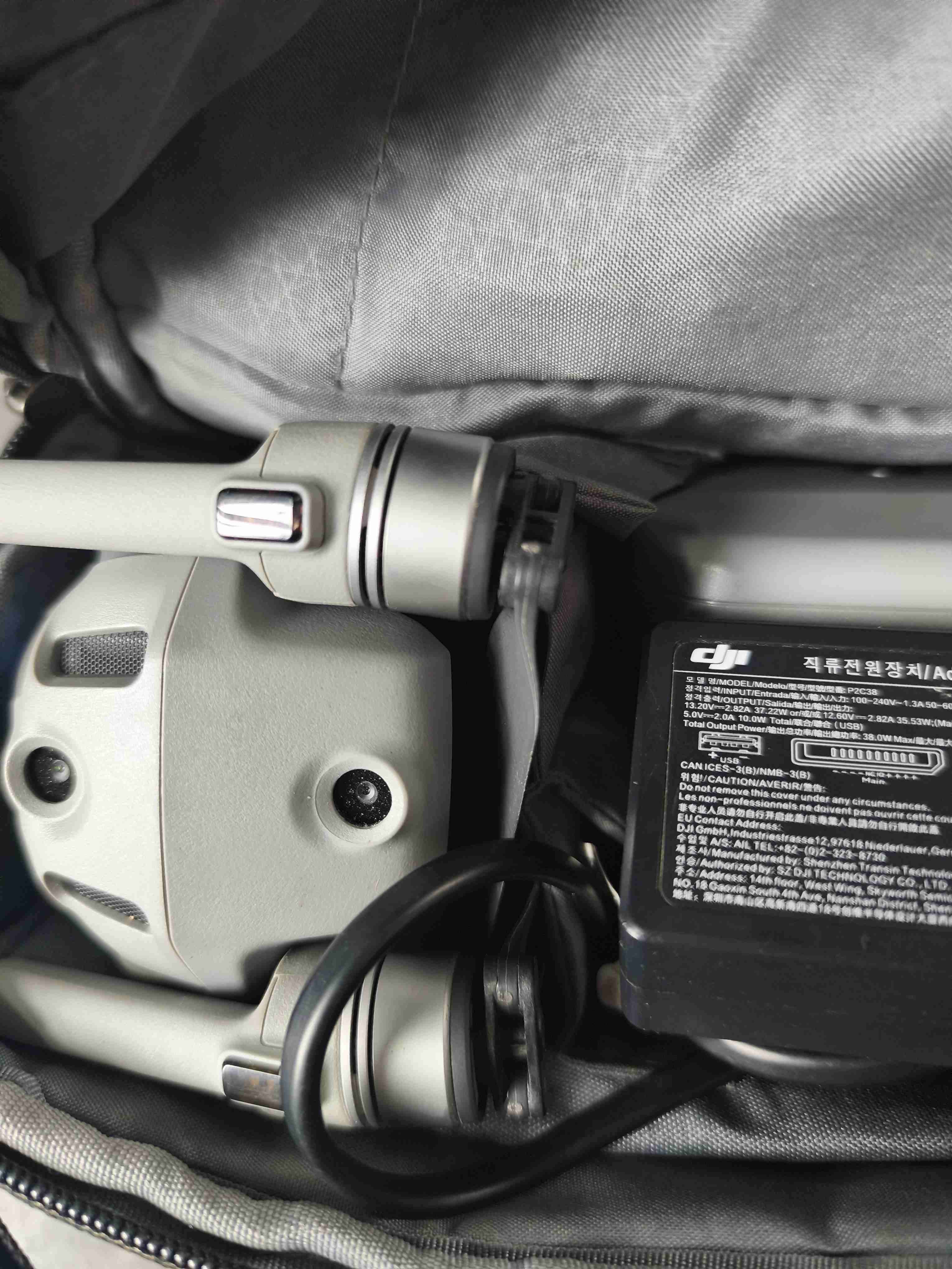 Dronedji air 2s con accesorios y baterías - miniatura 5