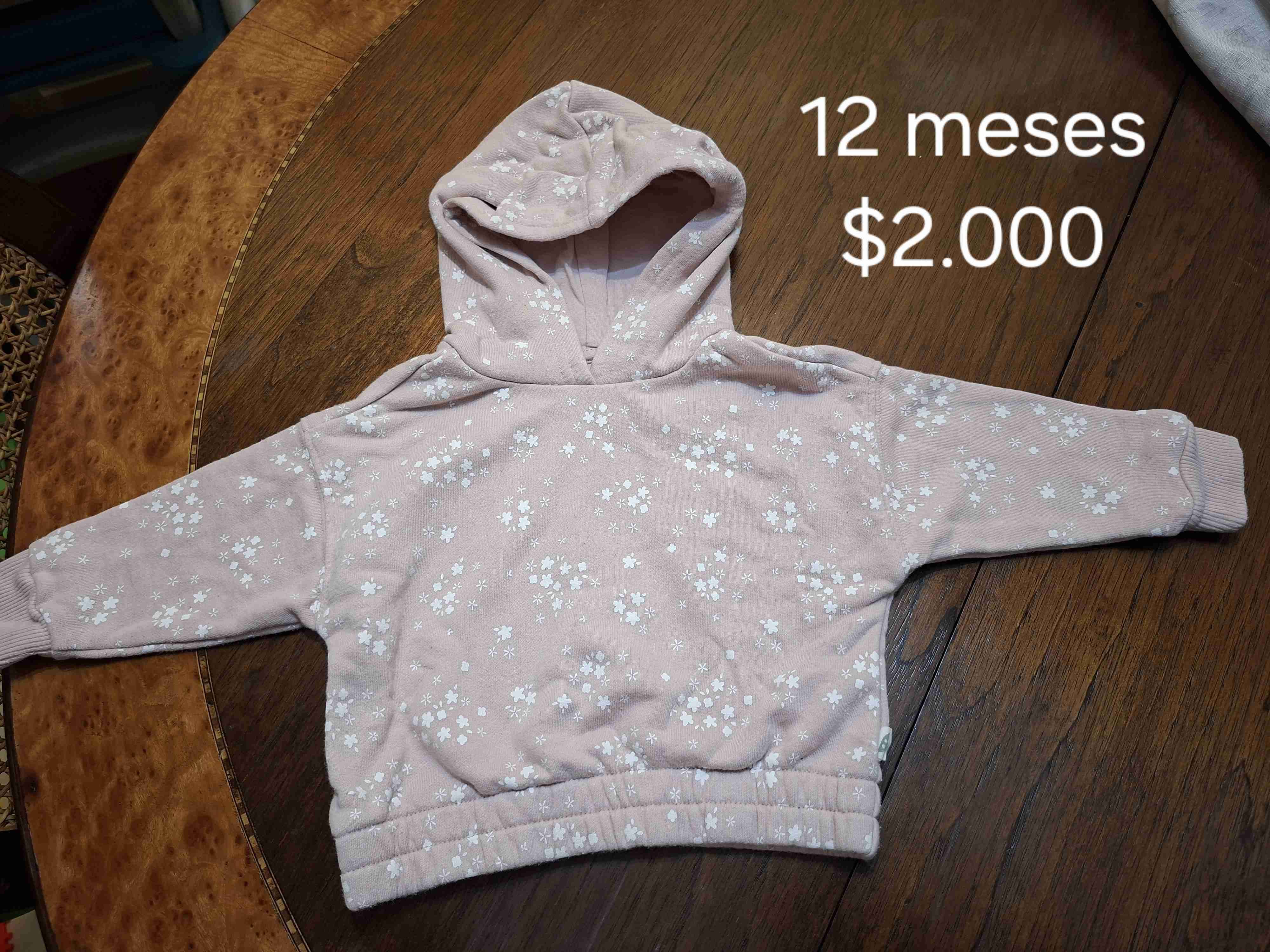 Polerón bebé con capucha