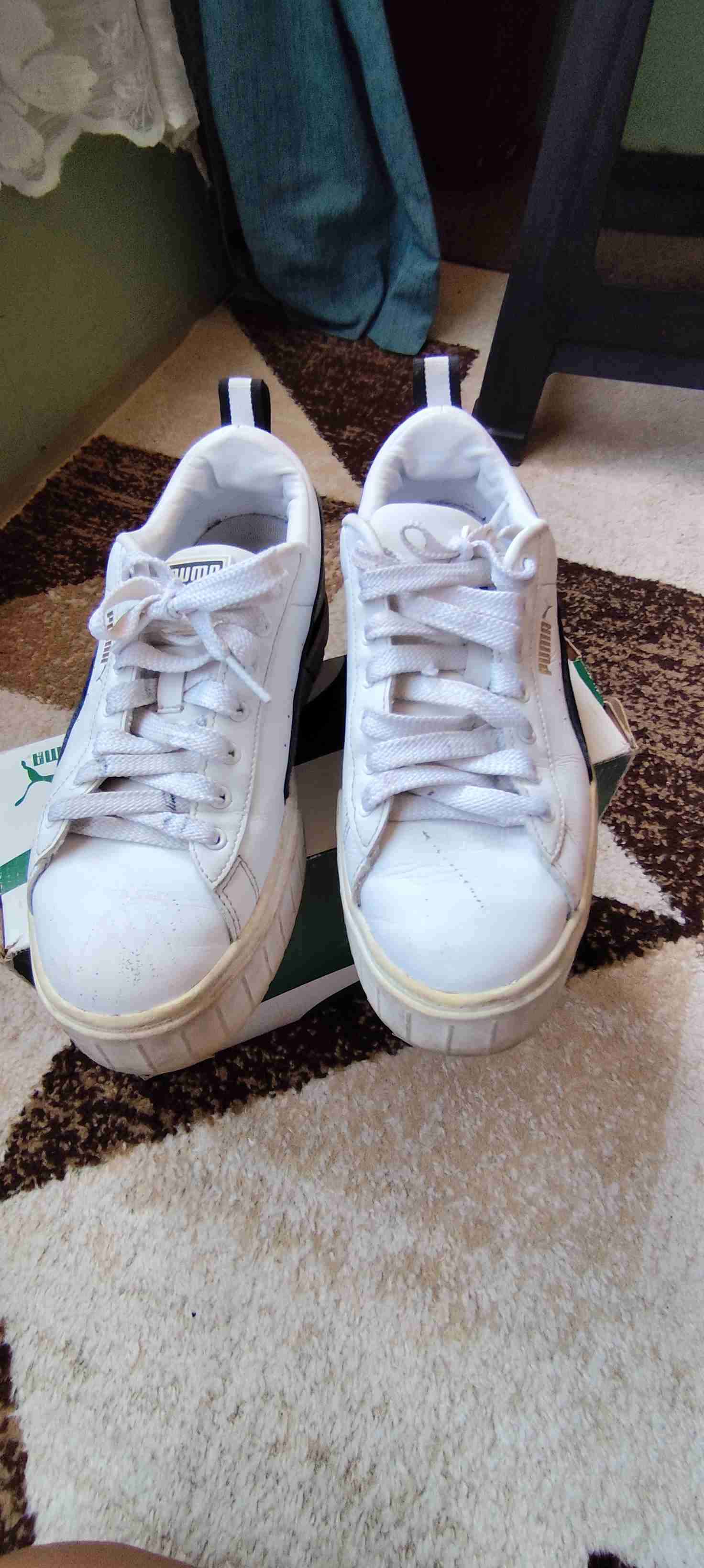 Zapatillas negras con rayas blancas - miniatura 4