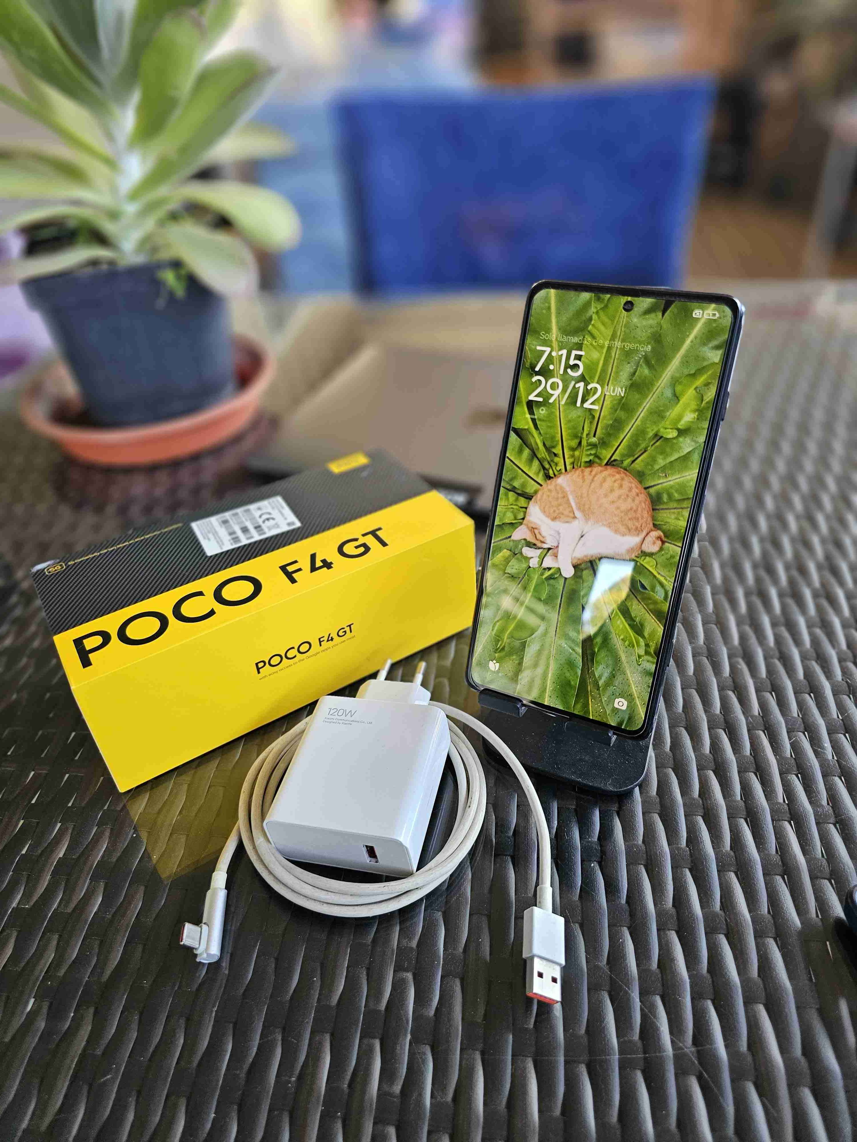 Xiaomi POCO F4 GT 5G 128 GB Gamer - miniatura 4