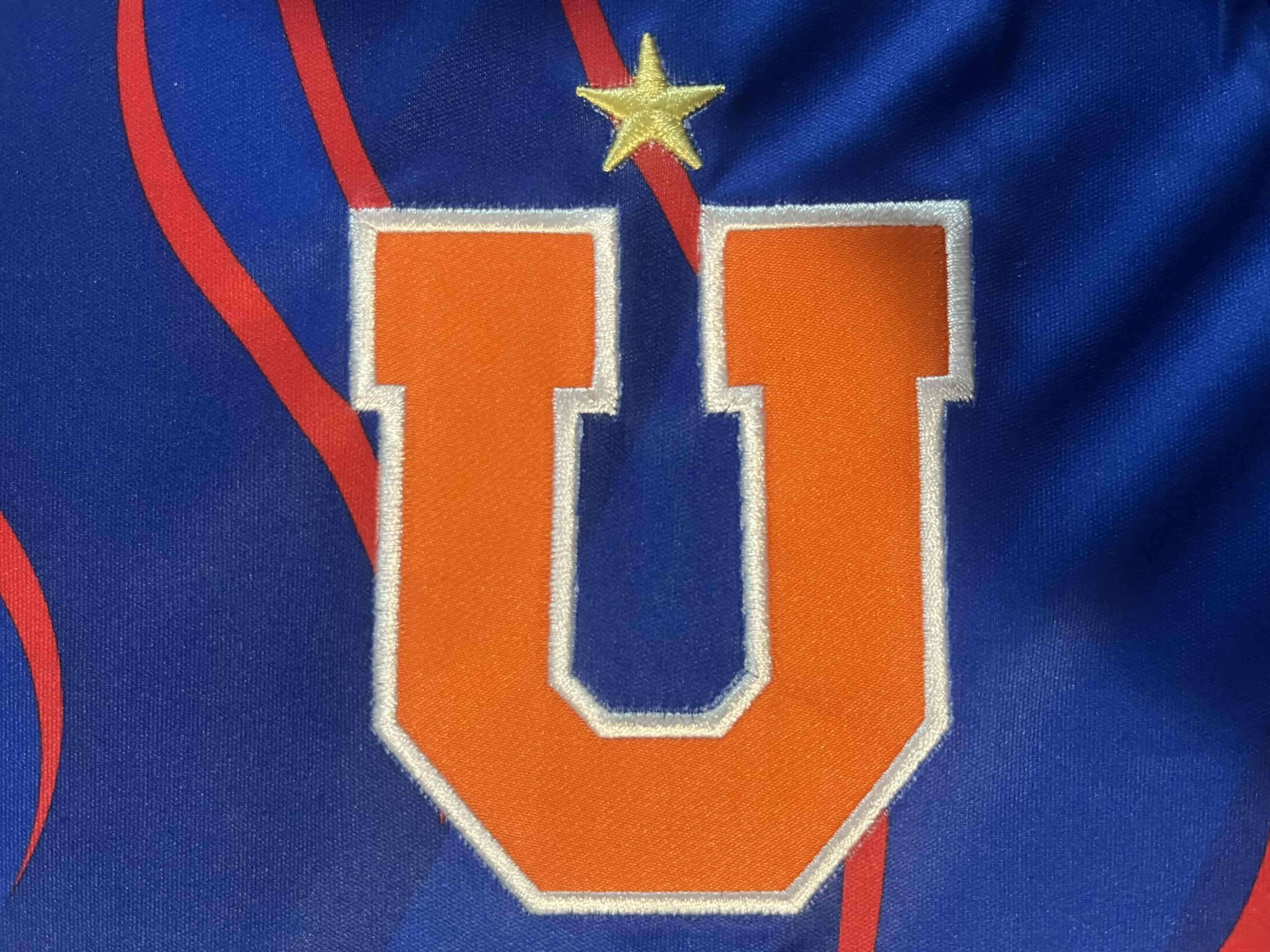Camiseta Universidad de Chile 2026 - miniatura 3