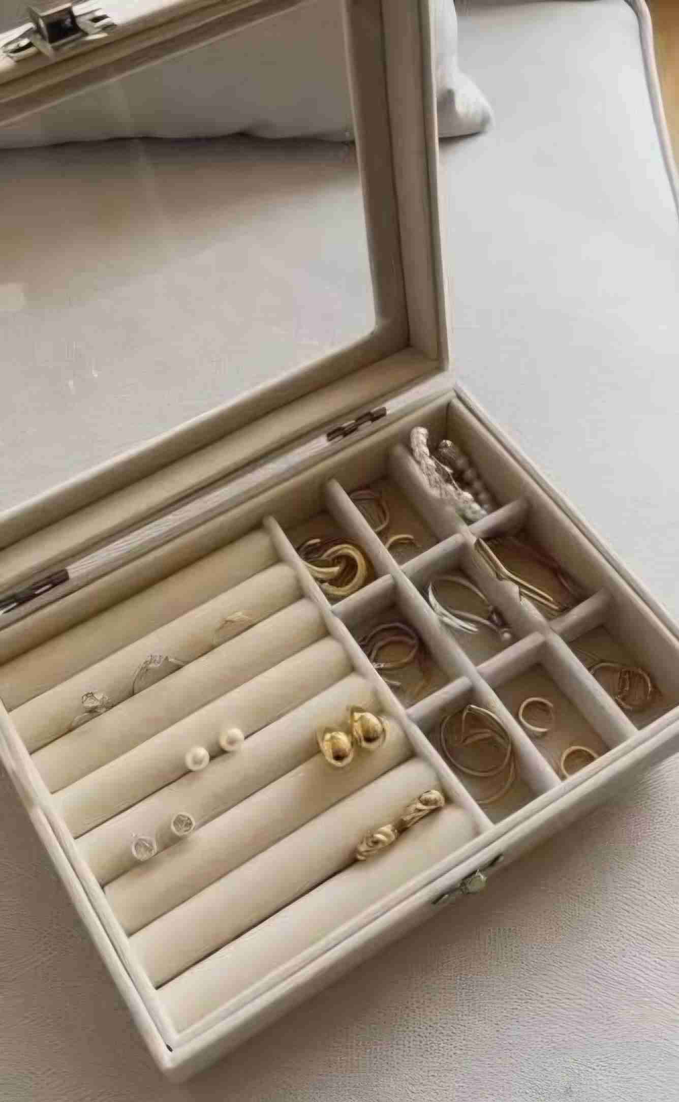 Joyero organizador gamuzado - miniatura 1