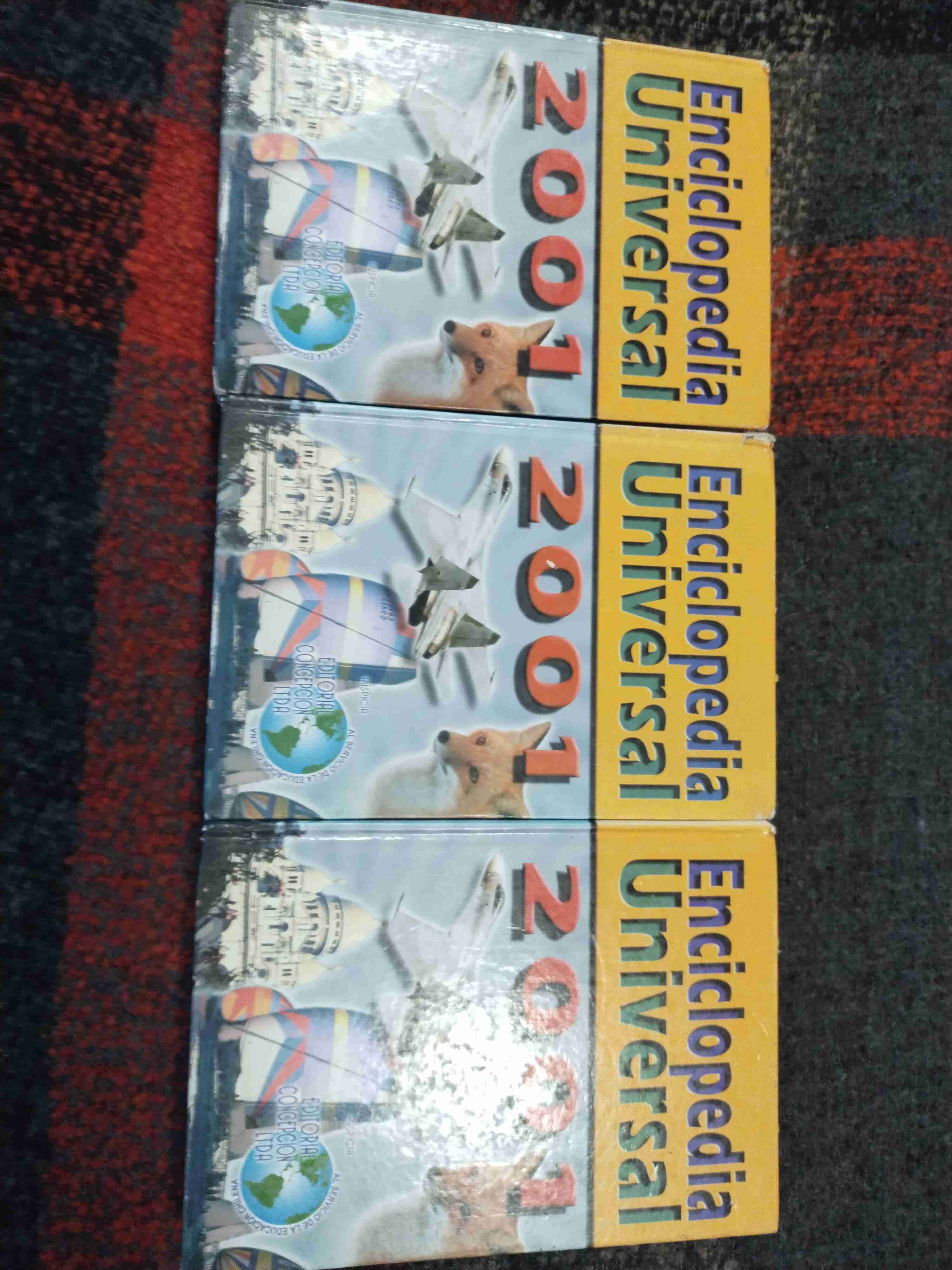 Colección Enciclopedia Universal 2001