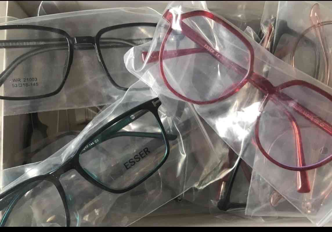 Lote de marcos de gafas variados