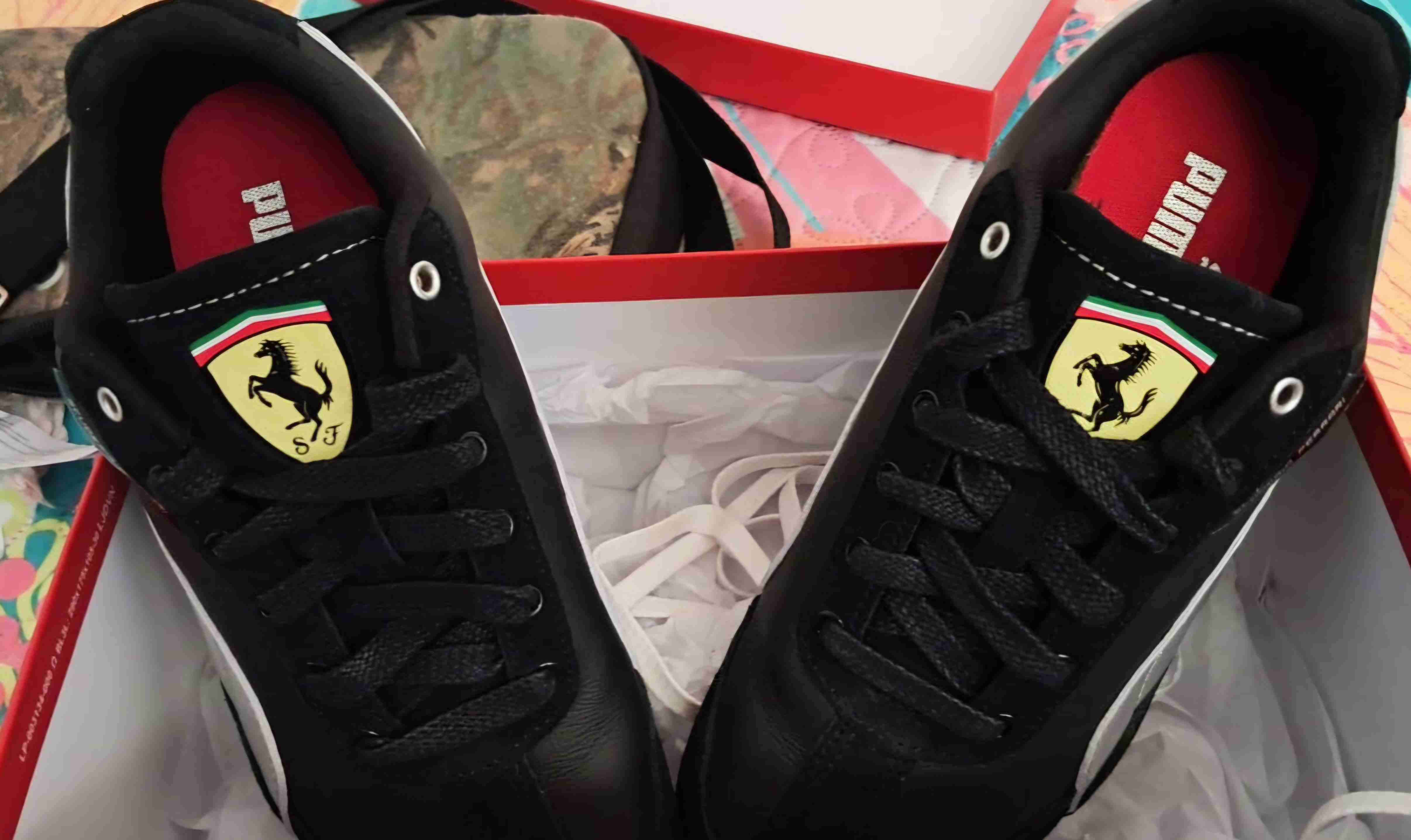 Zapatillas negras Ferrari Puma - miniatura 1