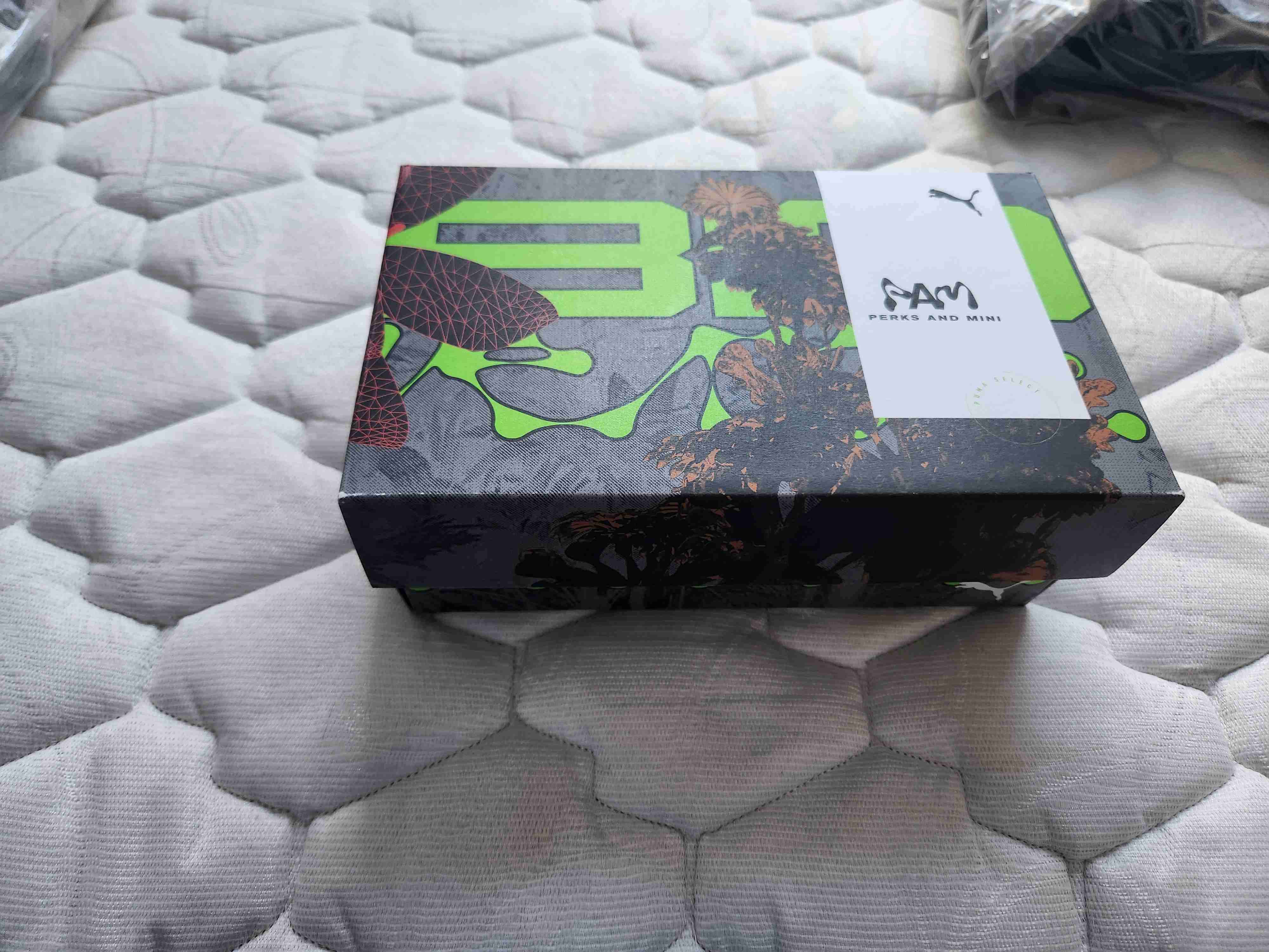 Zapatillas deportivas violeta y negro - miniatura 3