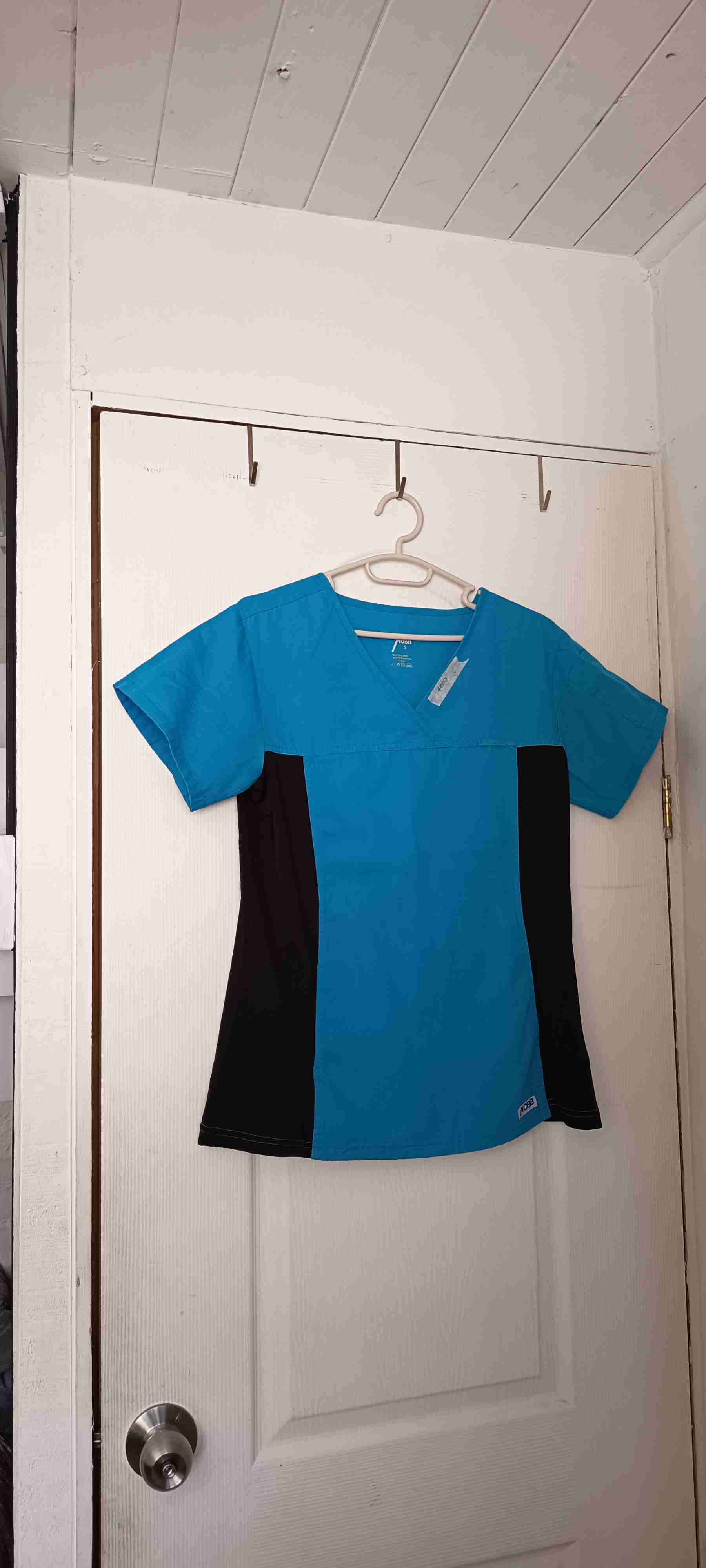 Poleras médica talla S - miniatura 2