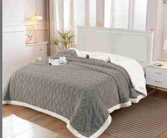 Cubrecama burdeos con borde blanco - miniatura 5