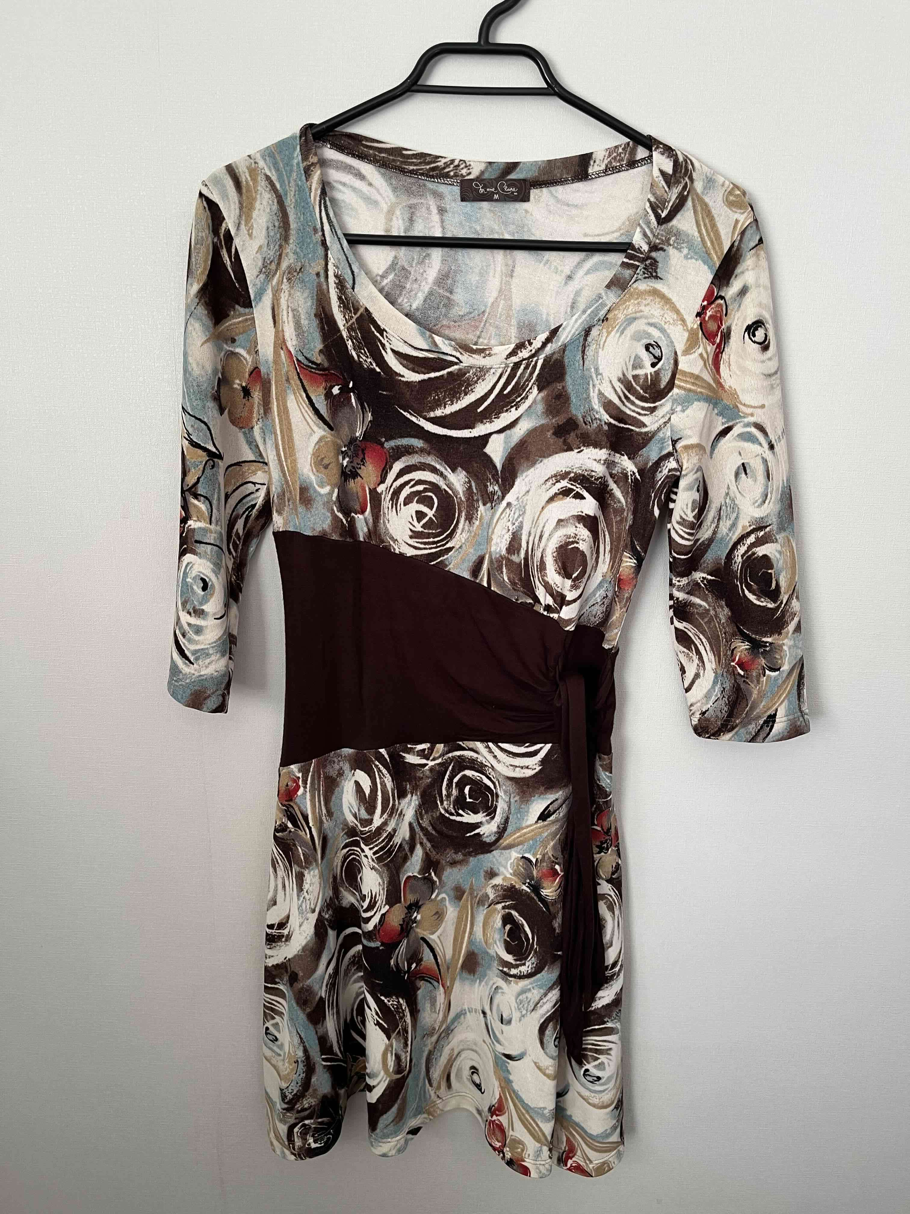 Vestido estampado de flores - miniatura 3