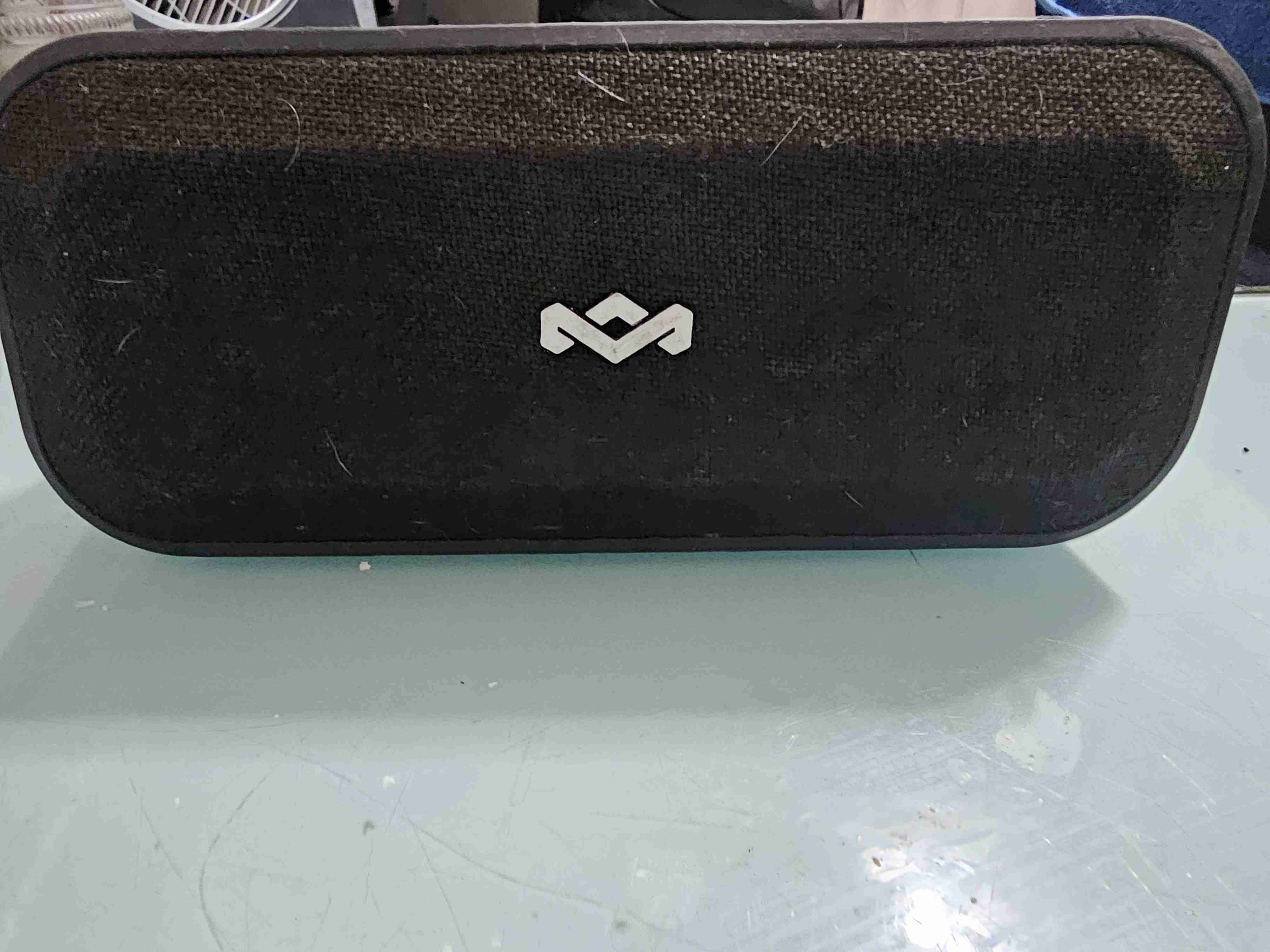 Parlante portátil negro - miniatura 1