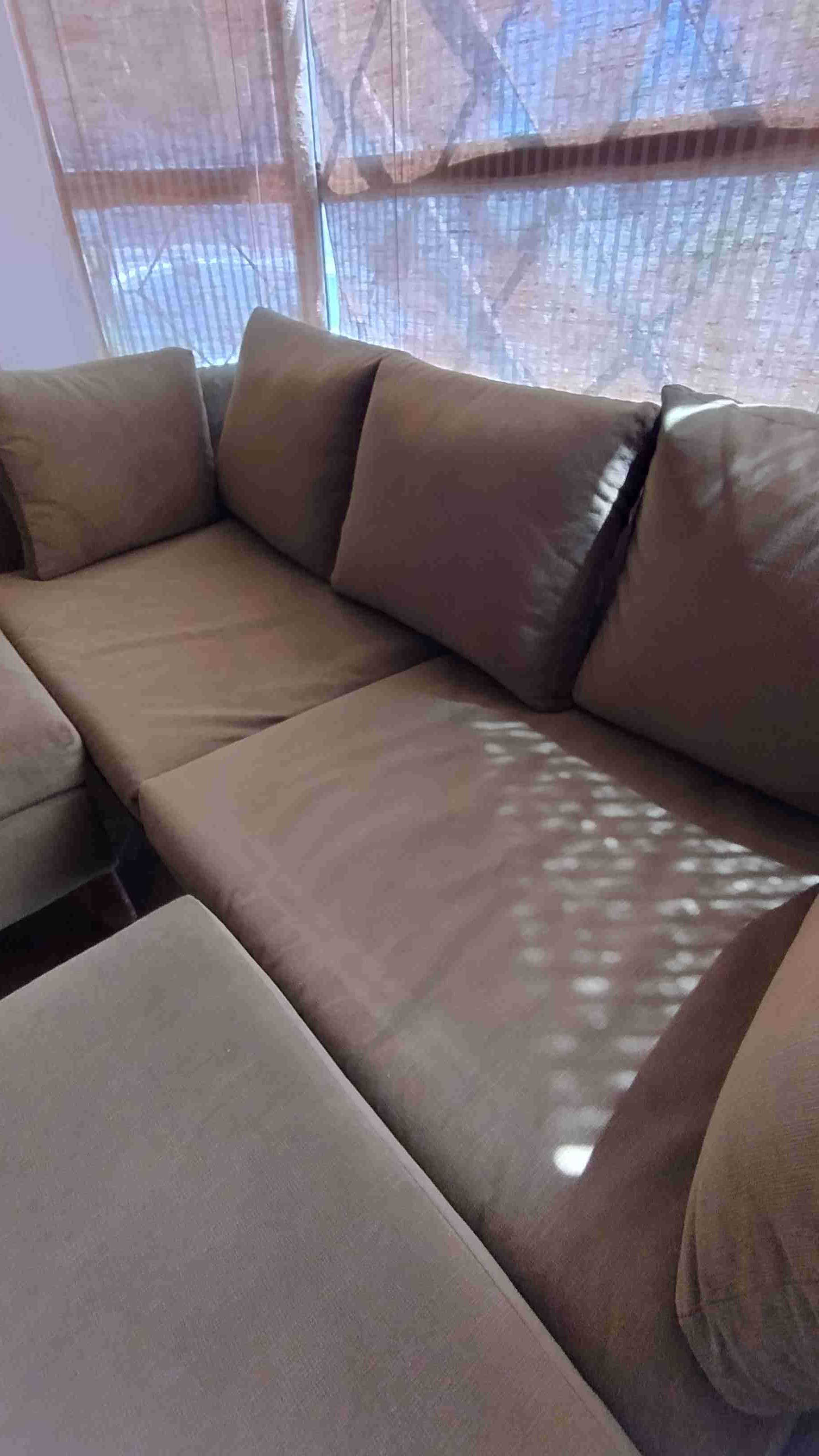 Juego de sofá y 2 puf grandes color verde musgo - miniatura 5