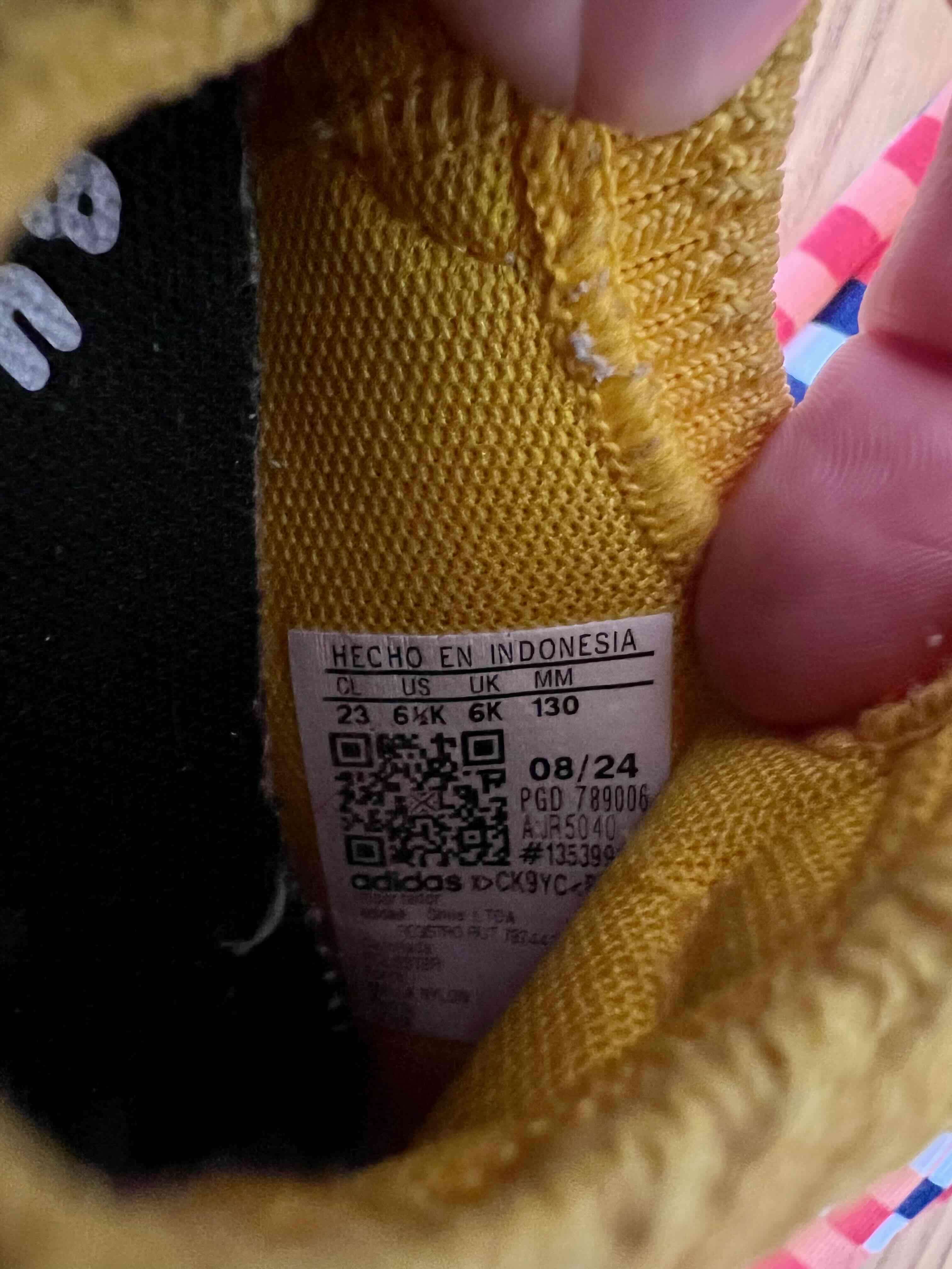 Conjunto Adidas - miniatura 3