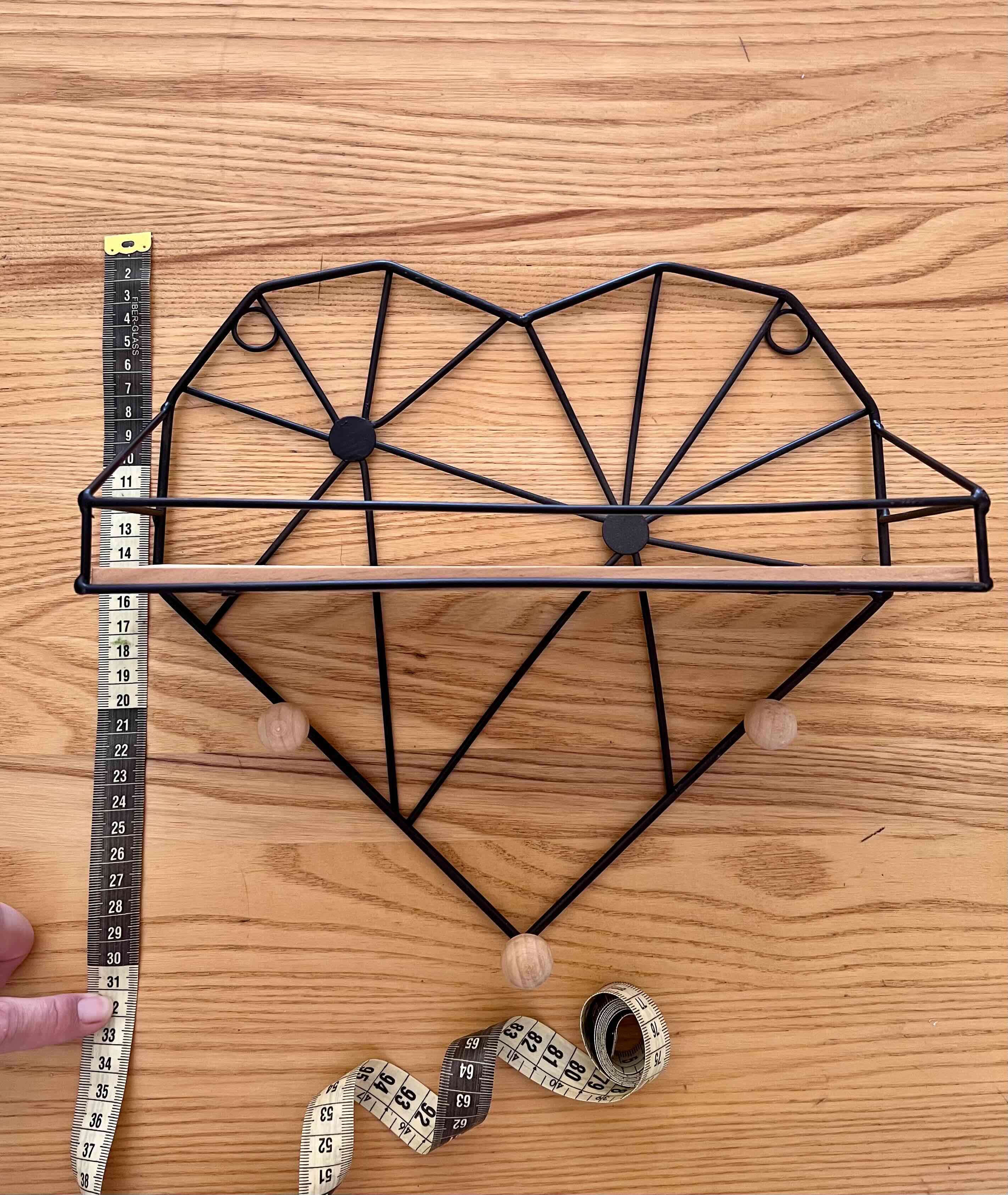 Estantería de pared en forma de corazón - miniatura 3