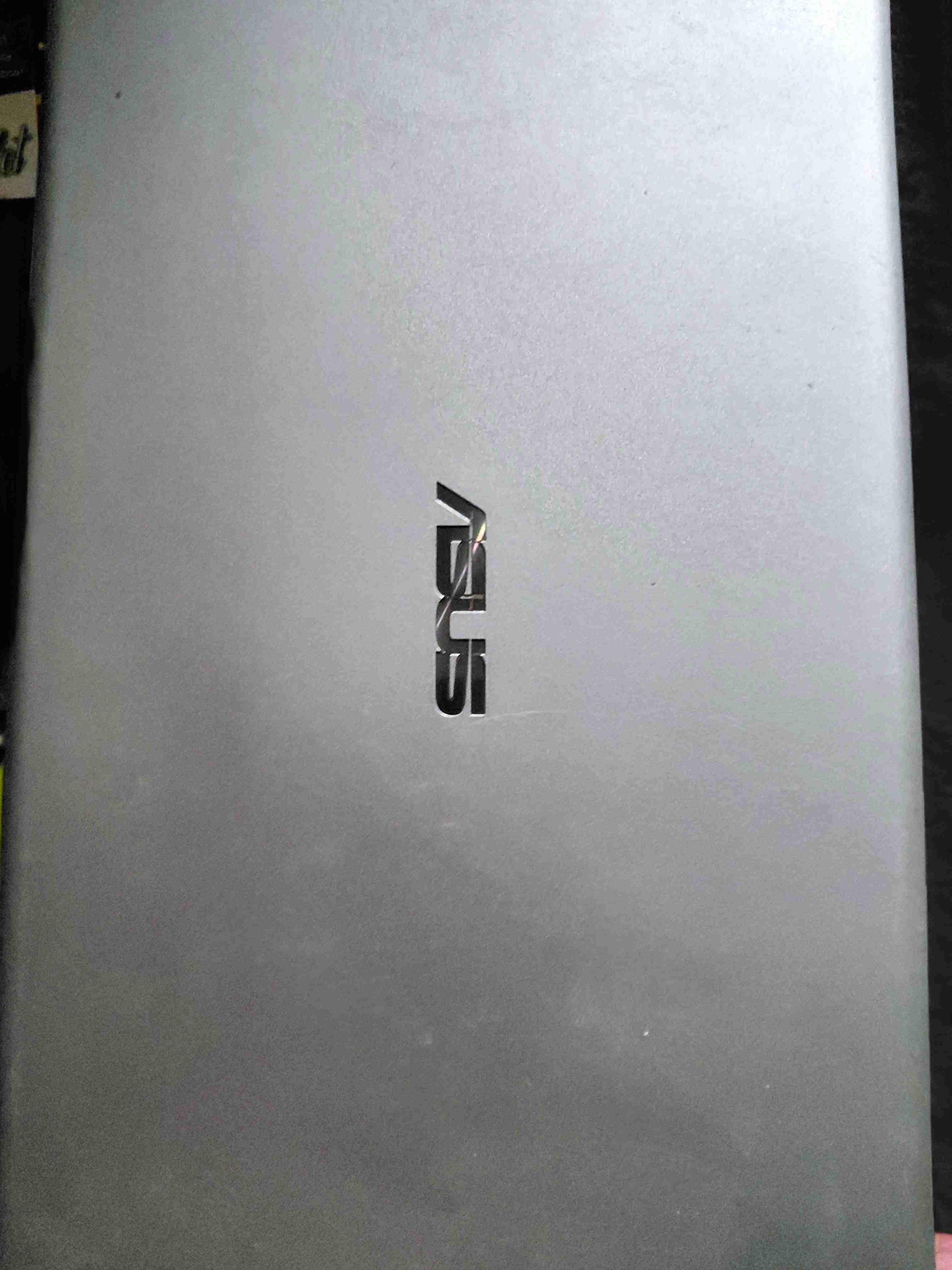 Laptop ASUS VivoBook - miniatura 3