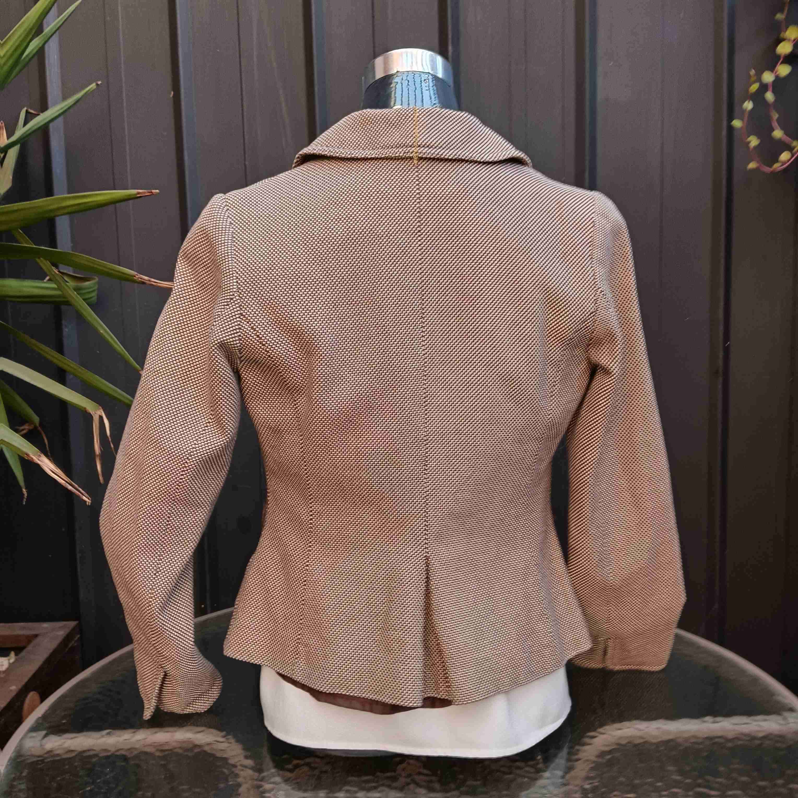 H&M Blazer Para Gallo Talla 38  = Talla S - miniatura 2