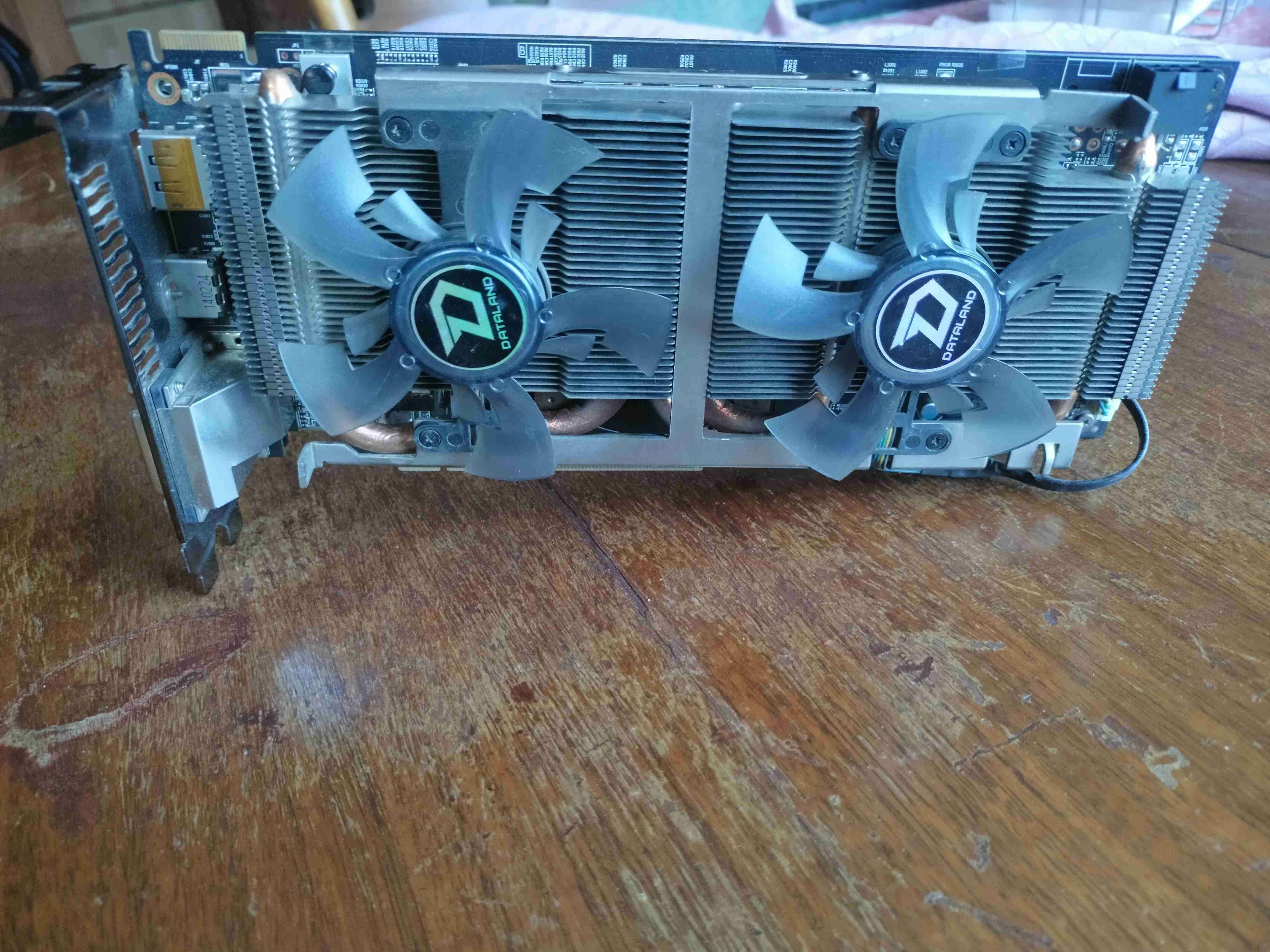 Tarjeta de video R9 270 - miniatura 2