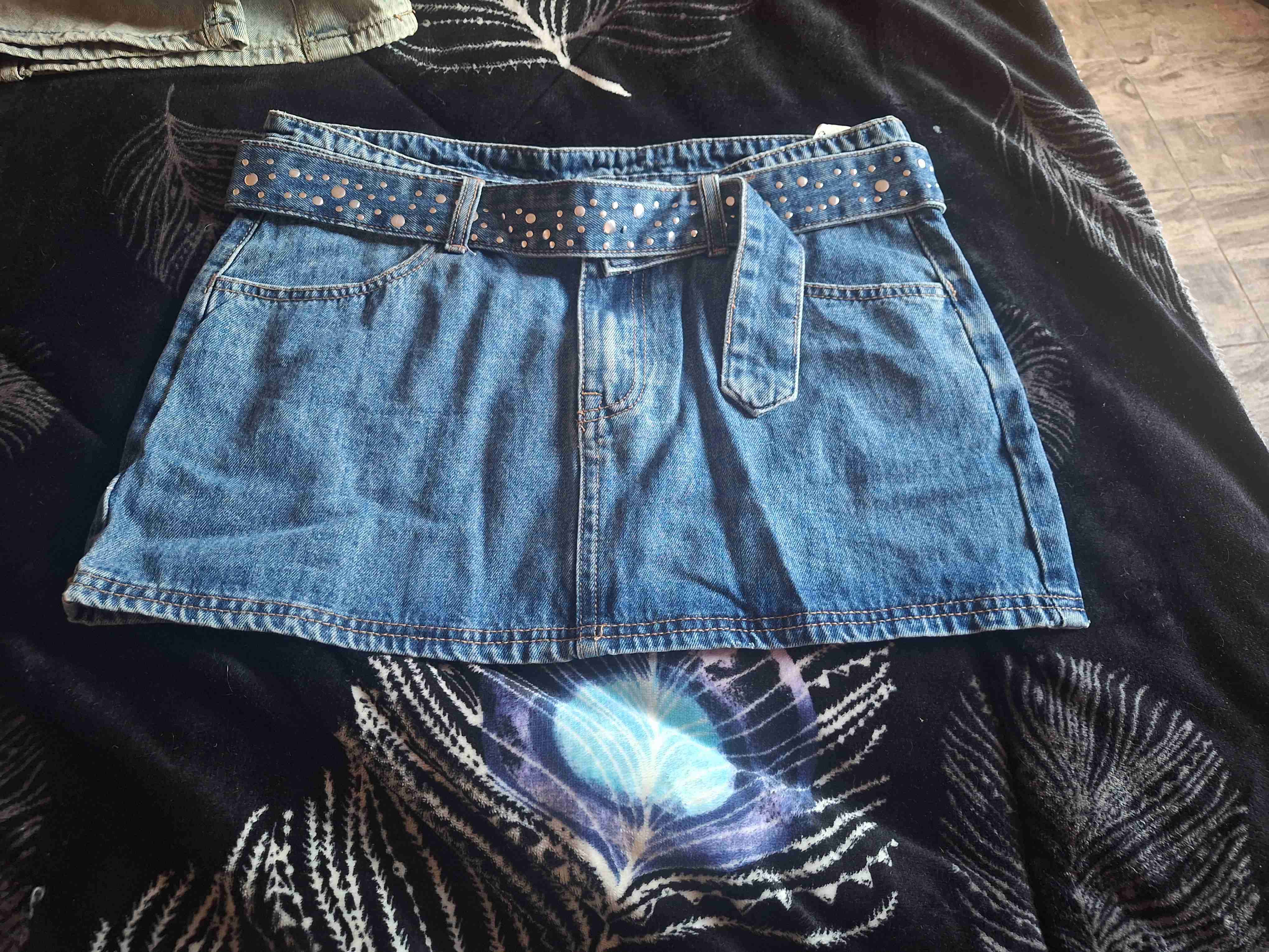 Falda de mezclilla azul - miniatura 3