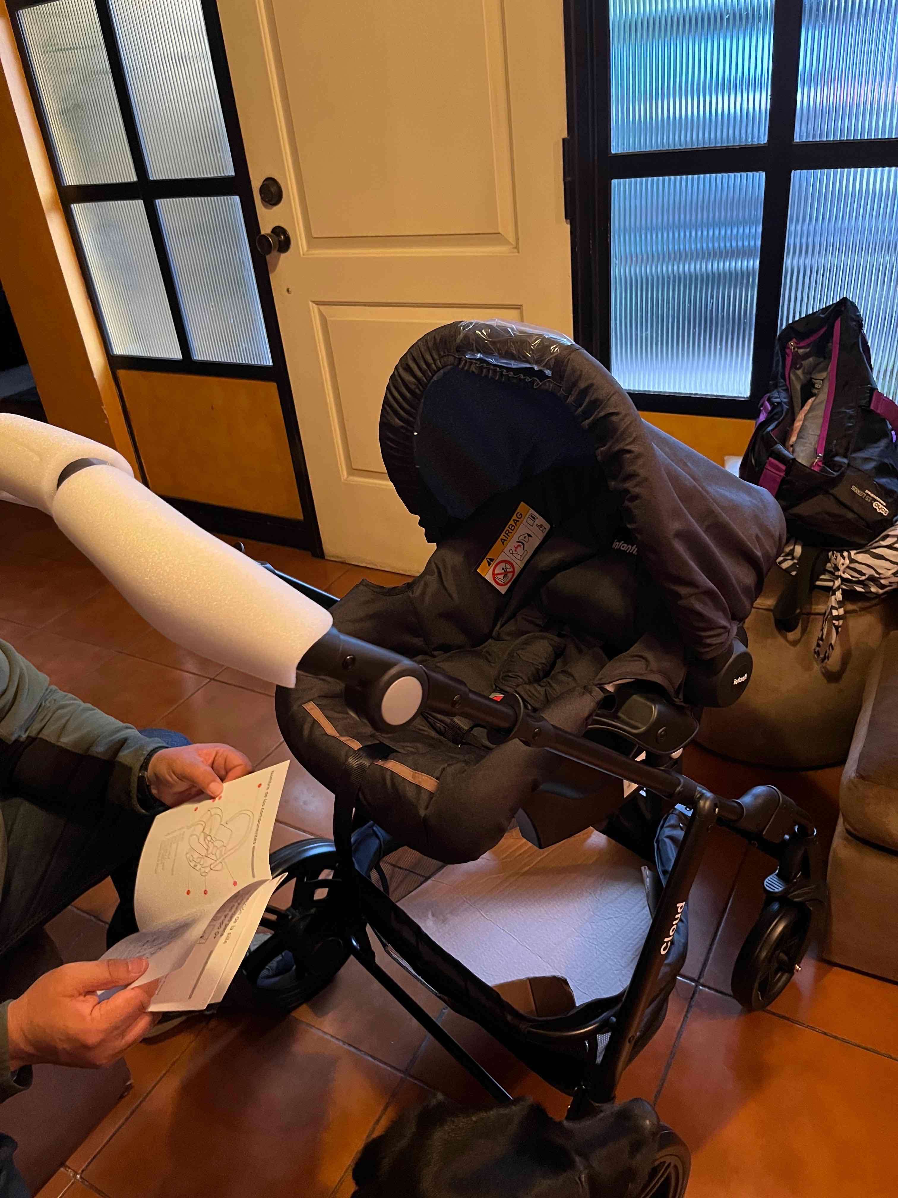 Coche de bebé infanti negro - miniatura 2