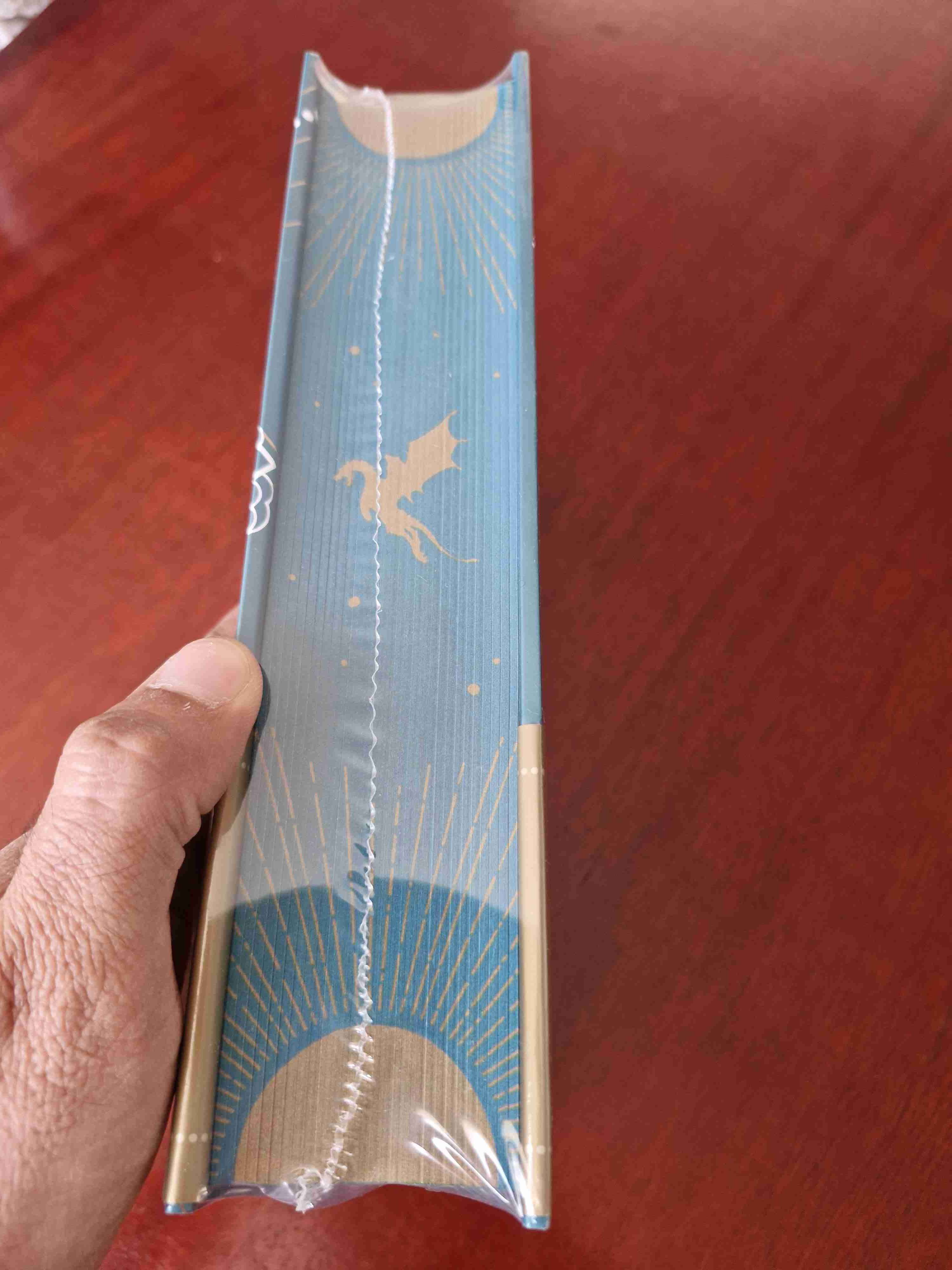 Libro 'Alas de Ónix' edición limitada - miniatura 3