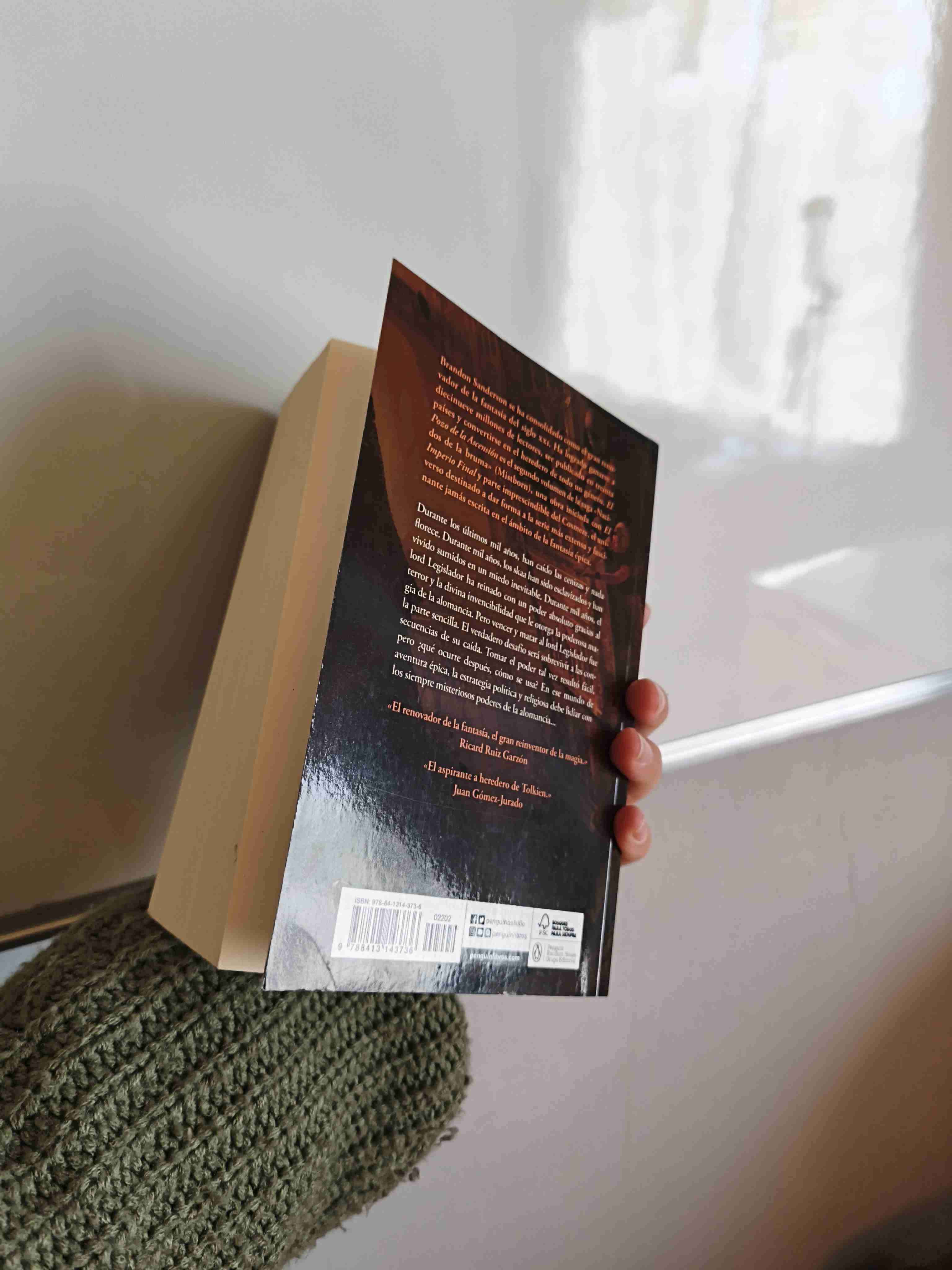 Libro 'El Pozo de la Ascensión' - miniatura 3